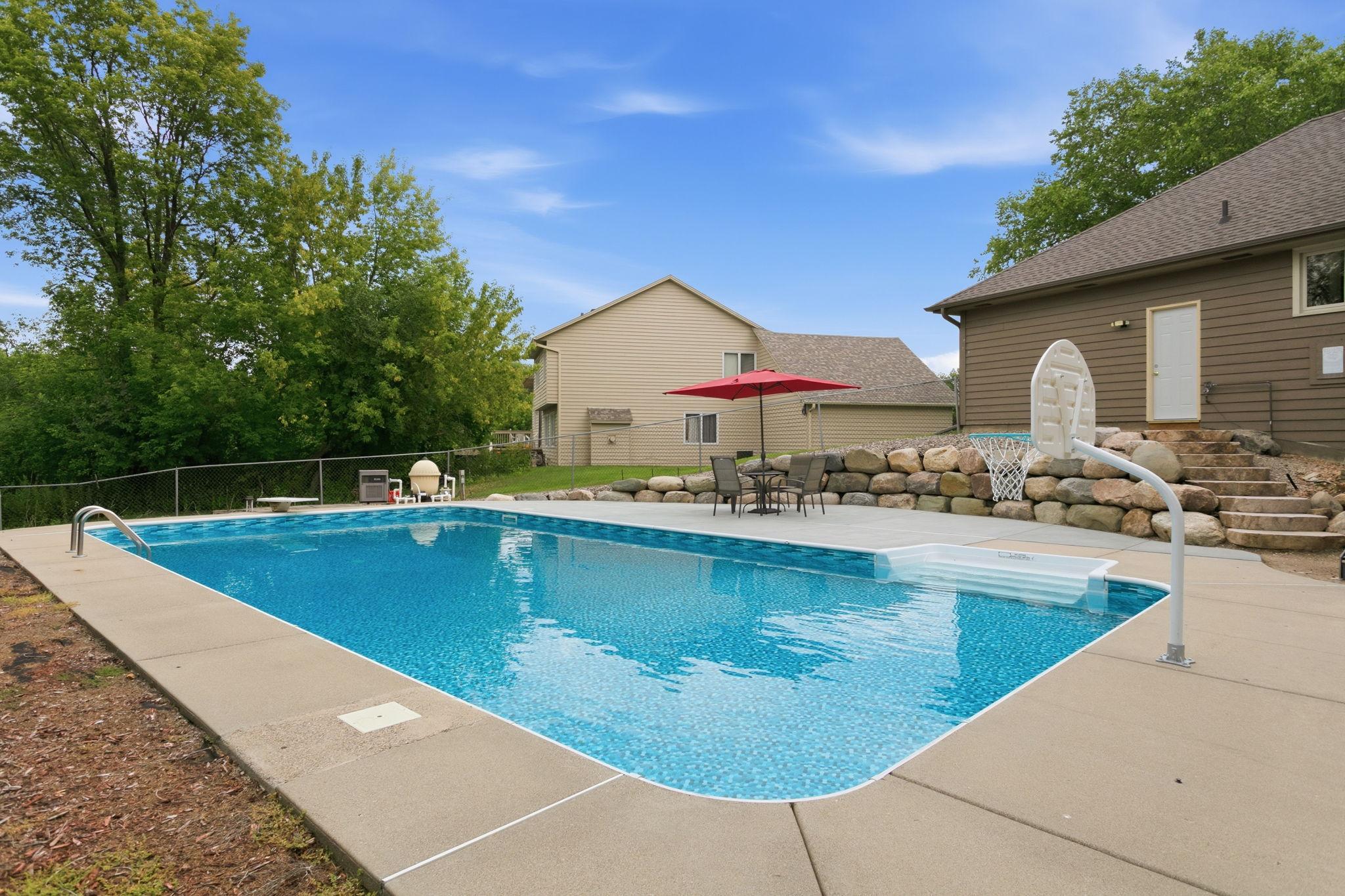 1467 Kings Crest Property Photo 50