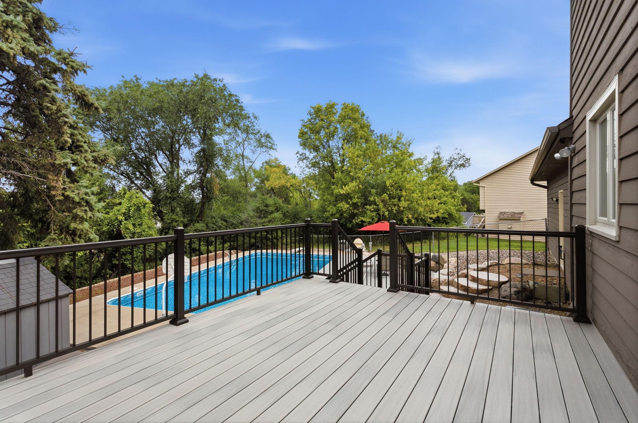 1467 Kings Crest Property Photo 51