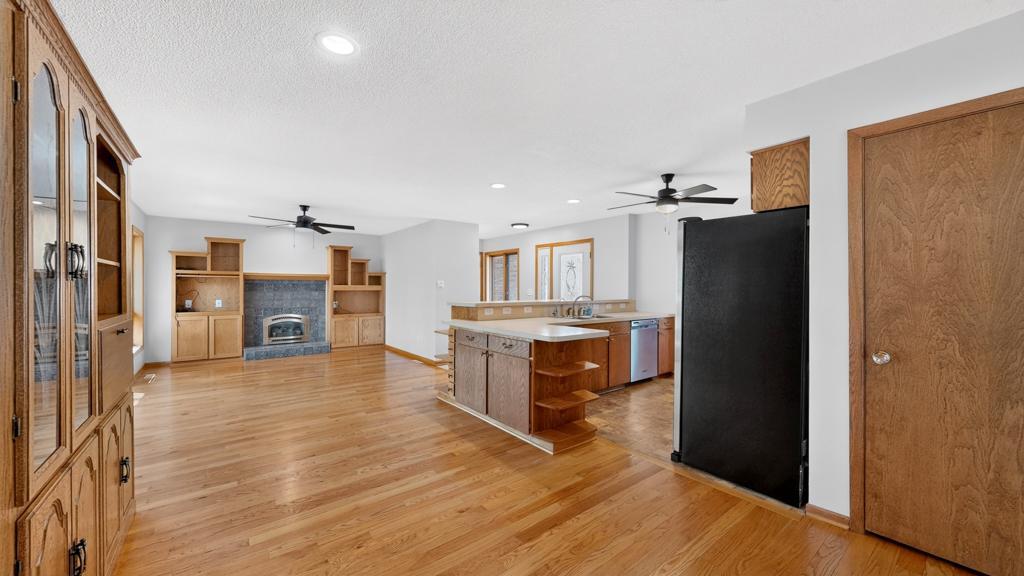 307 2nd Avenue Ne Property Photo 8