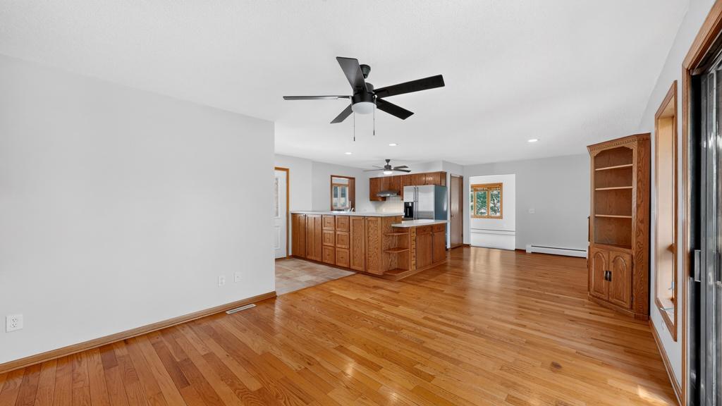 307 2nd Avenue Ne Property Photo 15