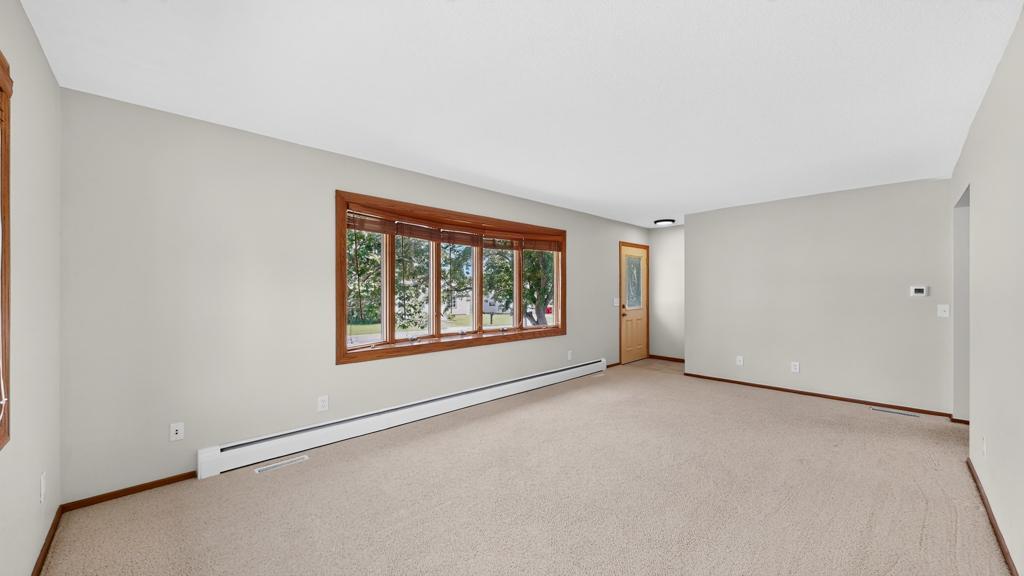 307 2nd Avenue Ne Property Photo 20