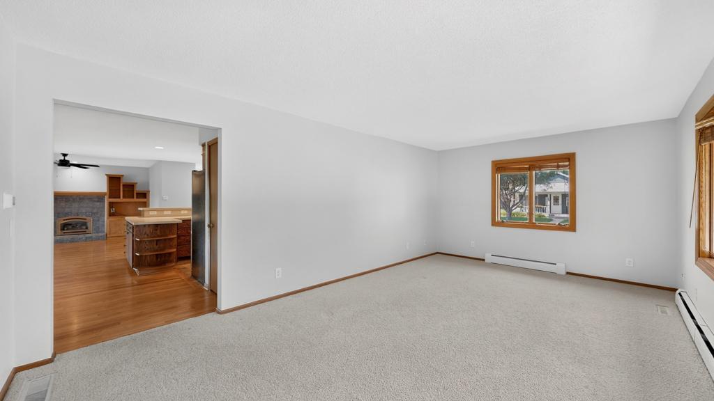307 2nd Avenue Ne Property Photo 21