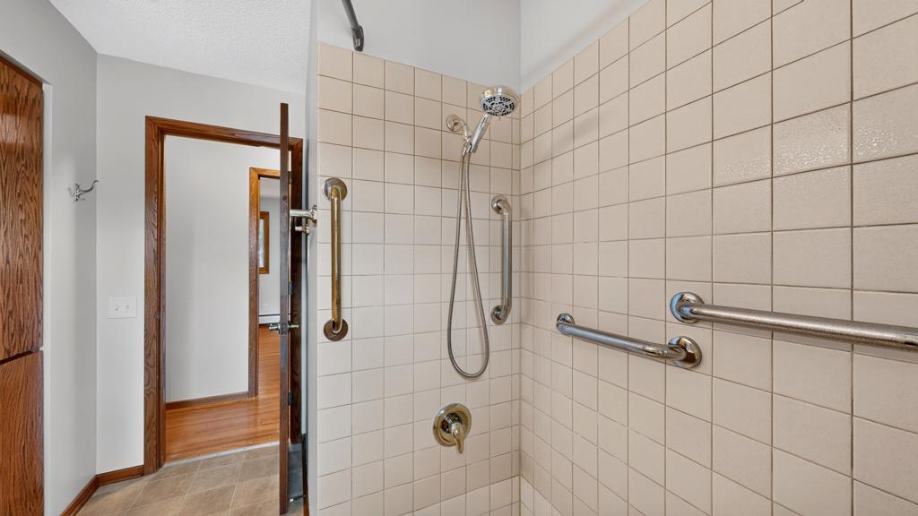 307 2nd Avenue Ne Property Photo 29