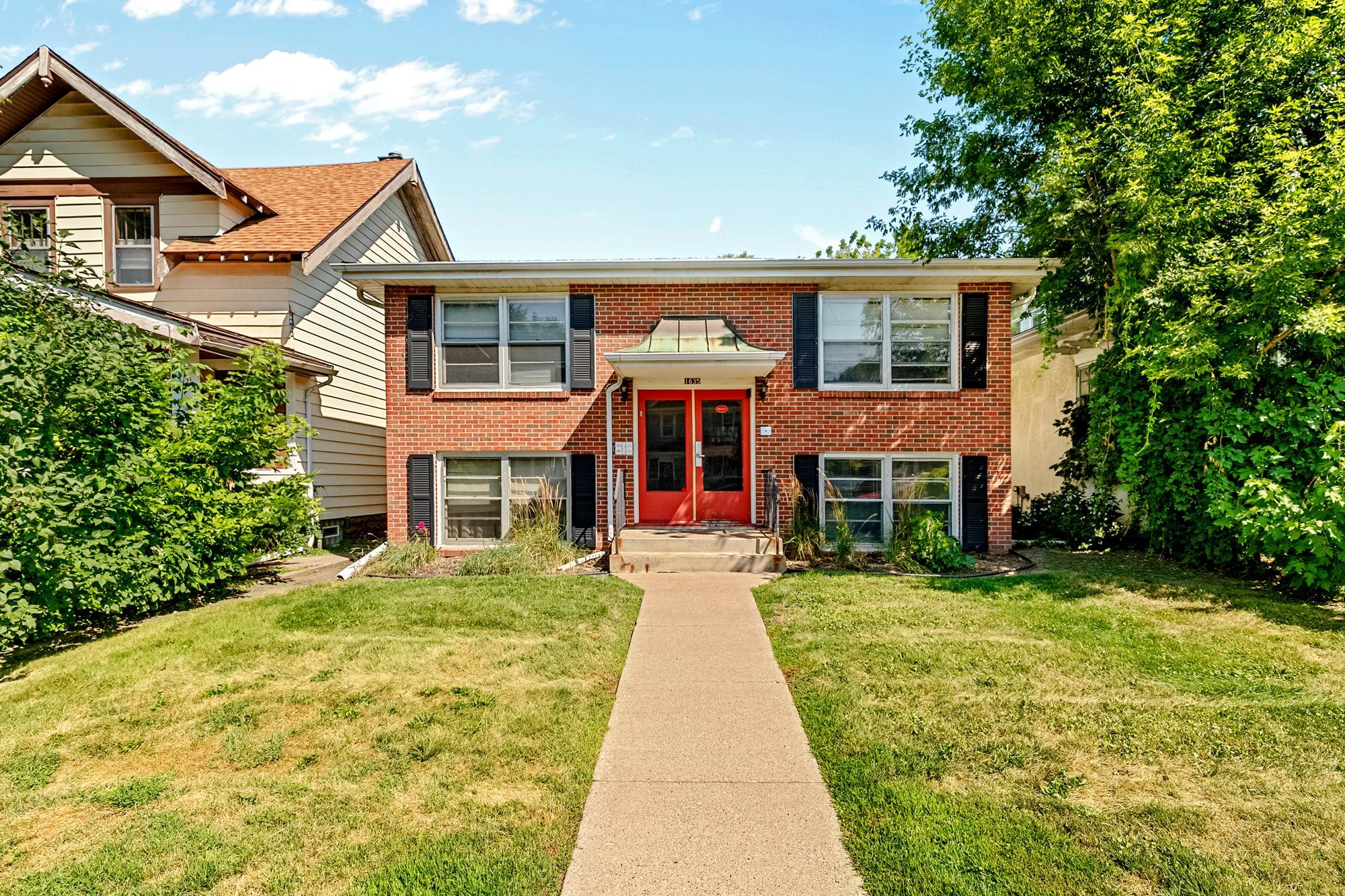 1635 Dayton Avenue Property Photo 1