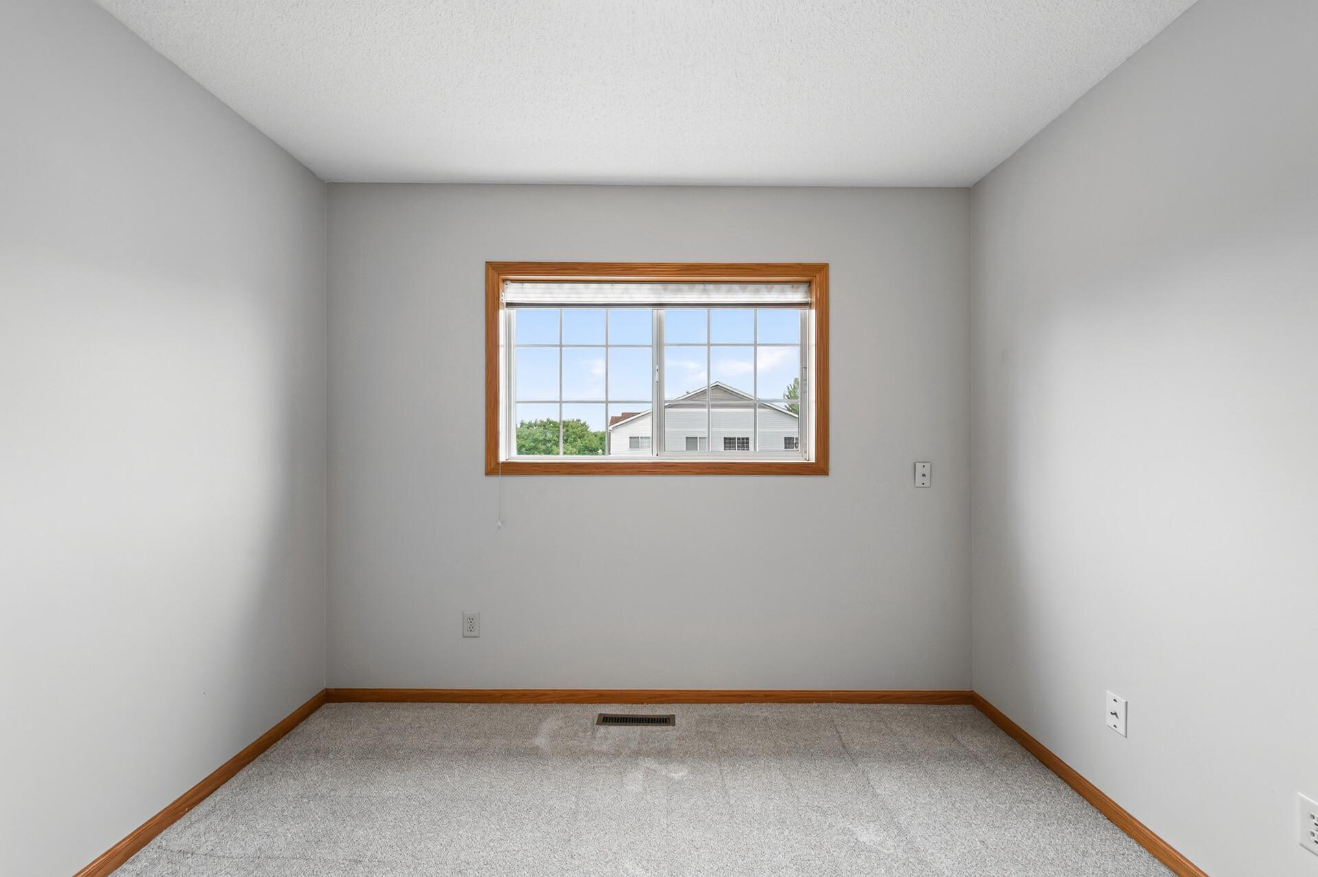 6325 Saddlebred Way Property Photo 16
