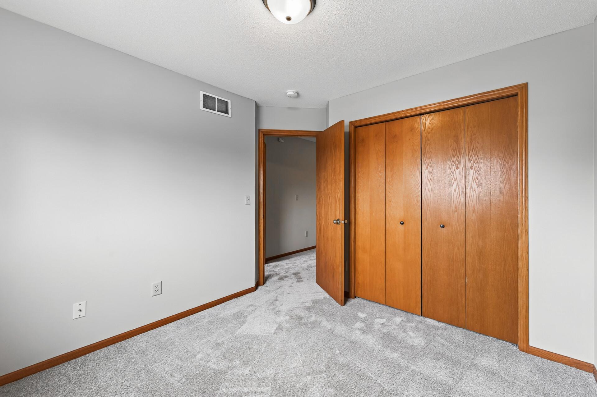 6325 Saddlebred Way Property Photo 17