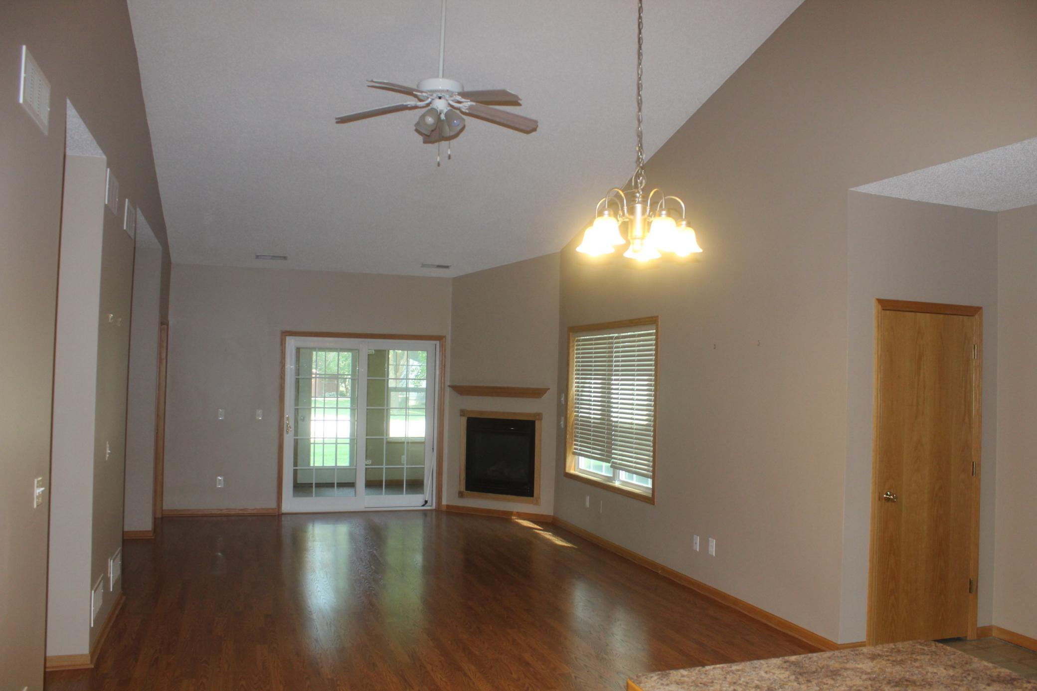 11735 Spruce Drive Property Photo 5