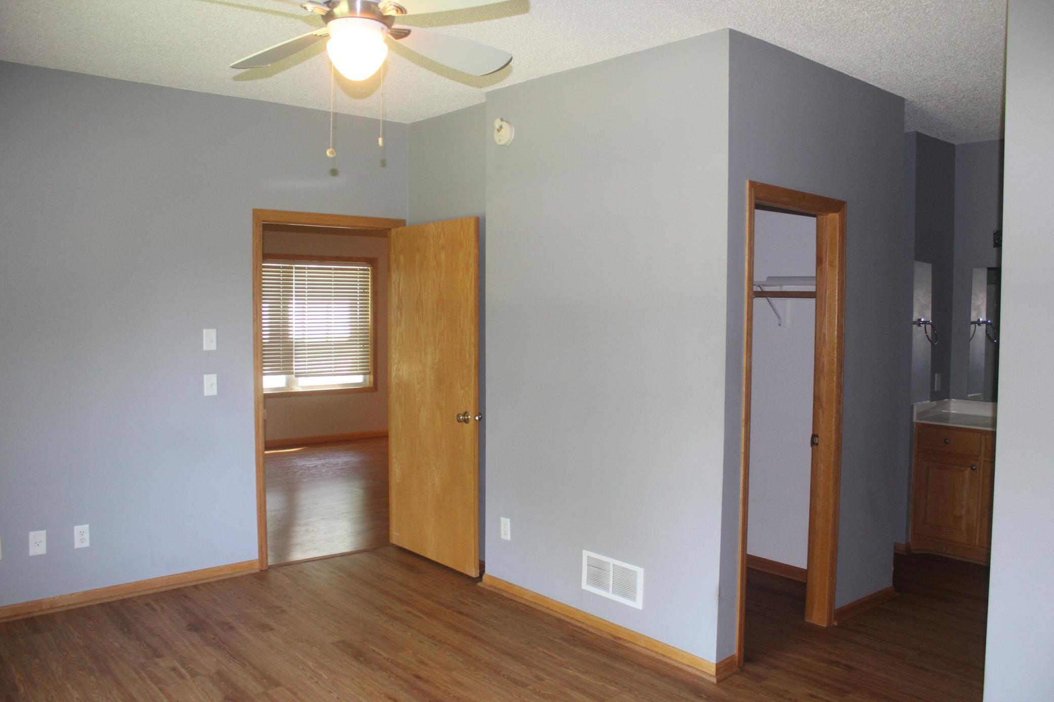 11735 Spruce Drive Property Photo 9