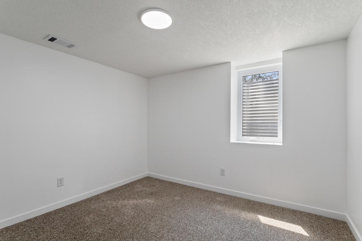 7245 1st Avenue S Property Photo 11