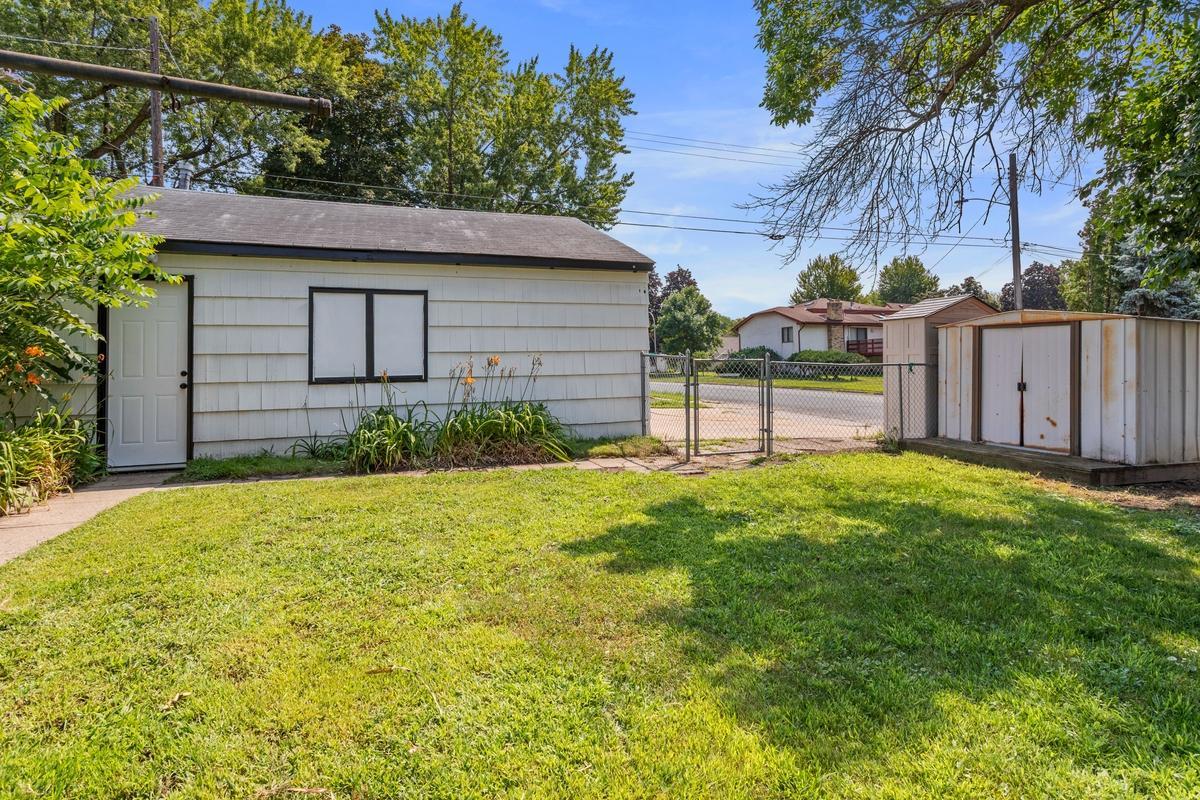 7245 1st Avenue S Property Photo 16