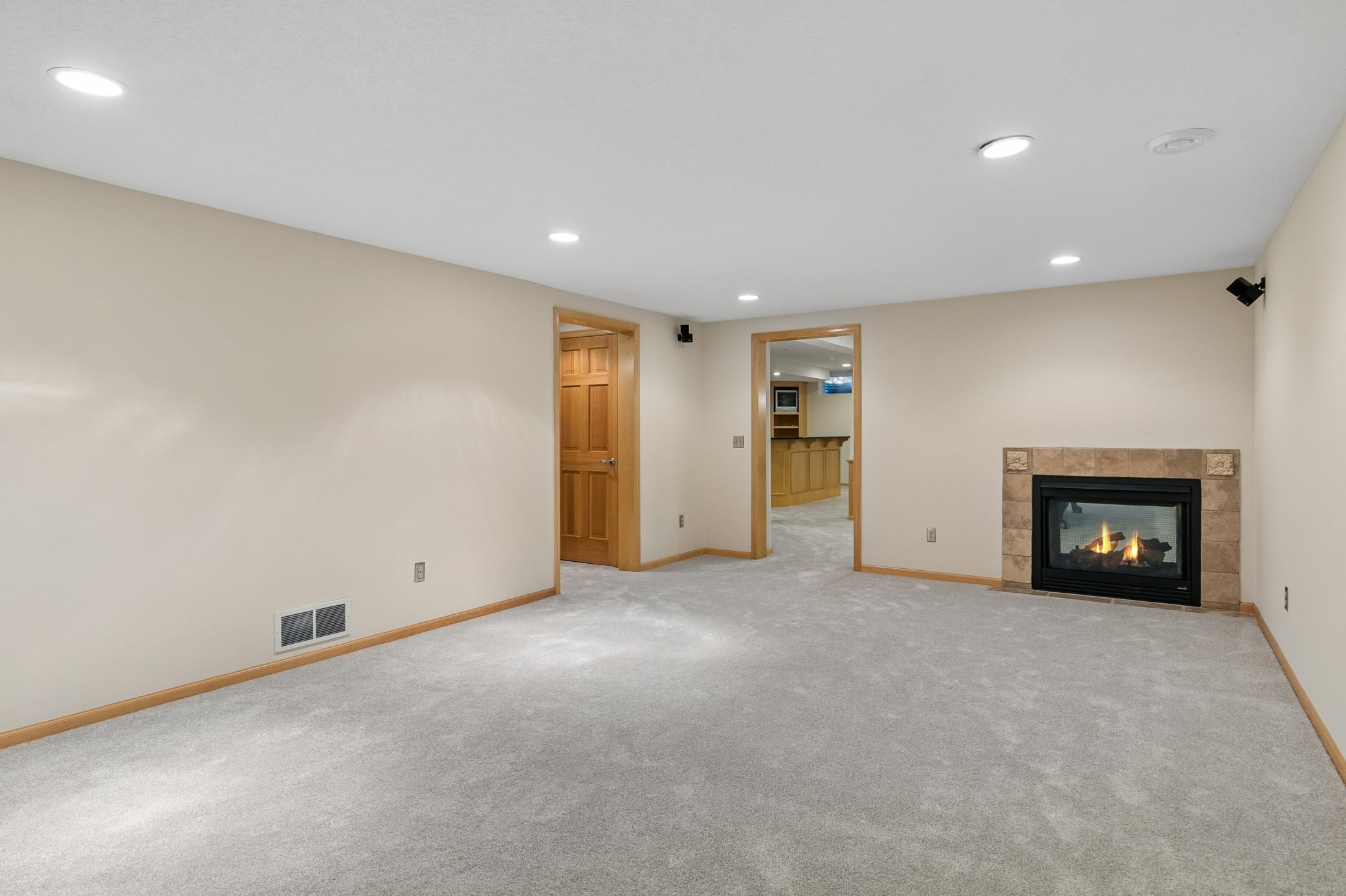 505 Severn Way Property Photo 35
