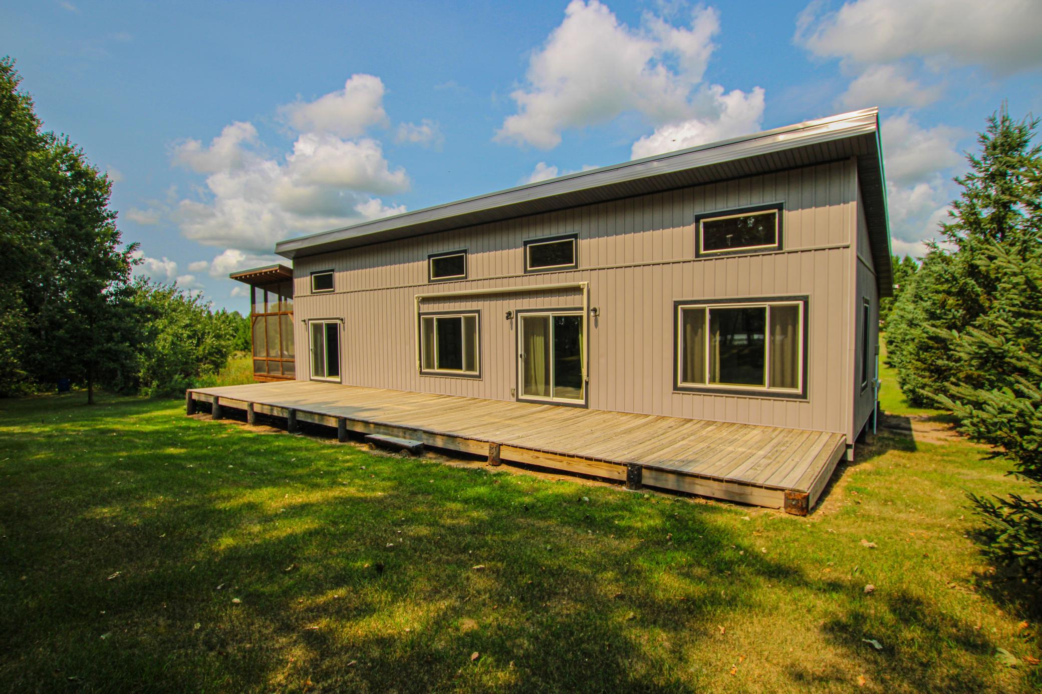 57776 County Highway 136 Property Photo 5