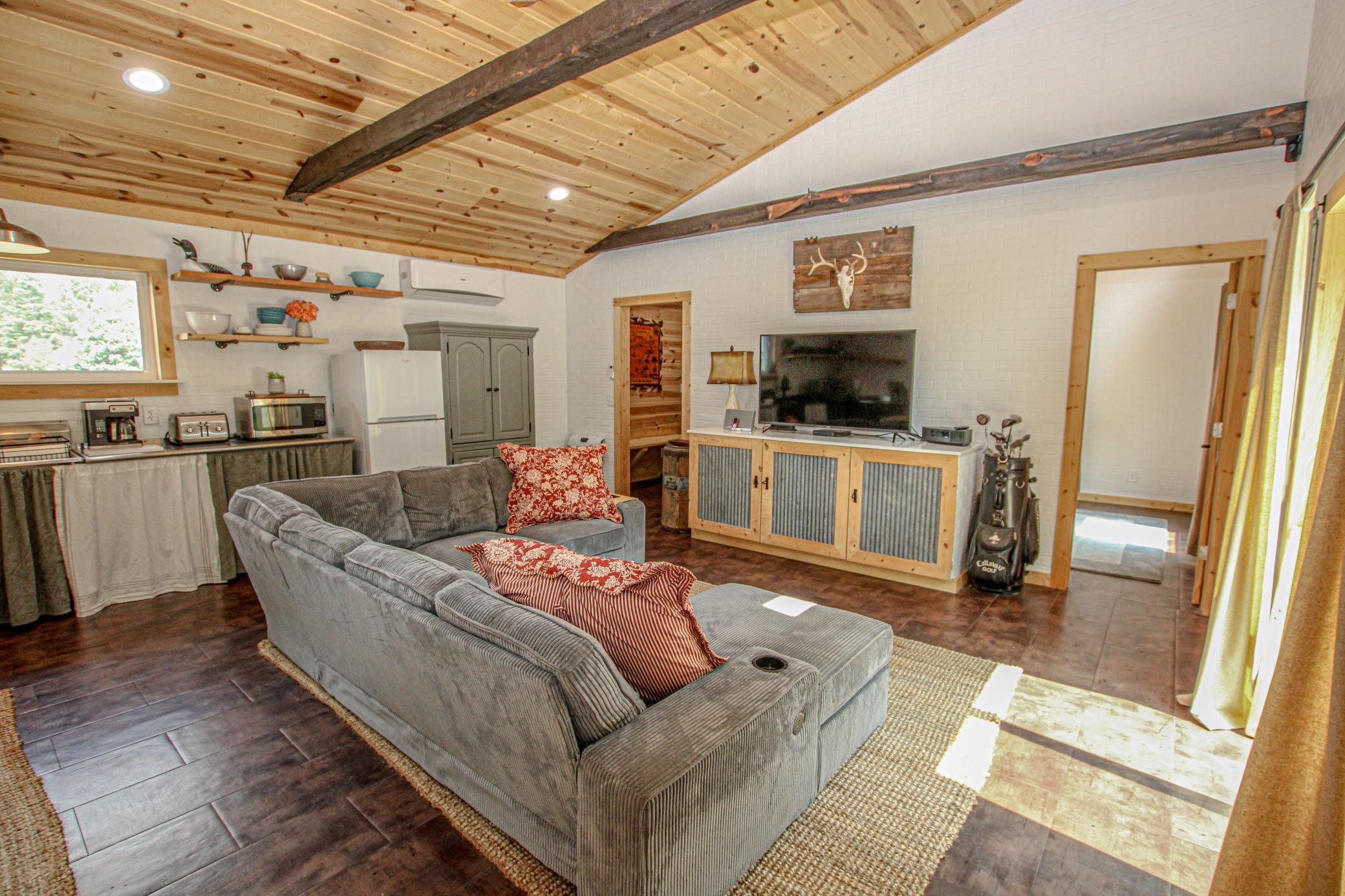 57776 County Highway 136 Property Photo 21