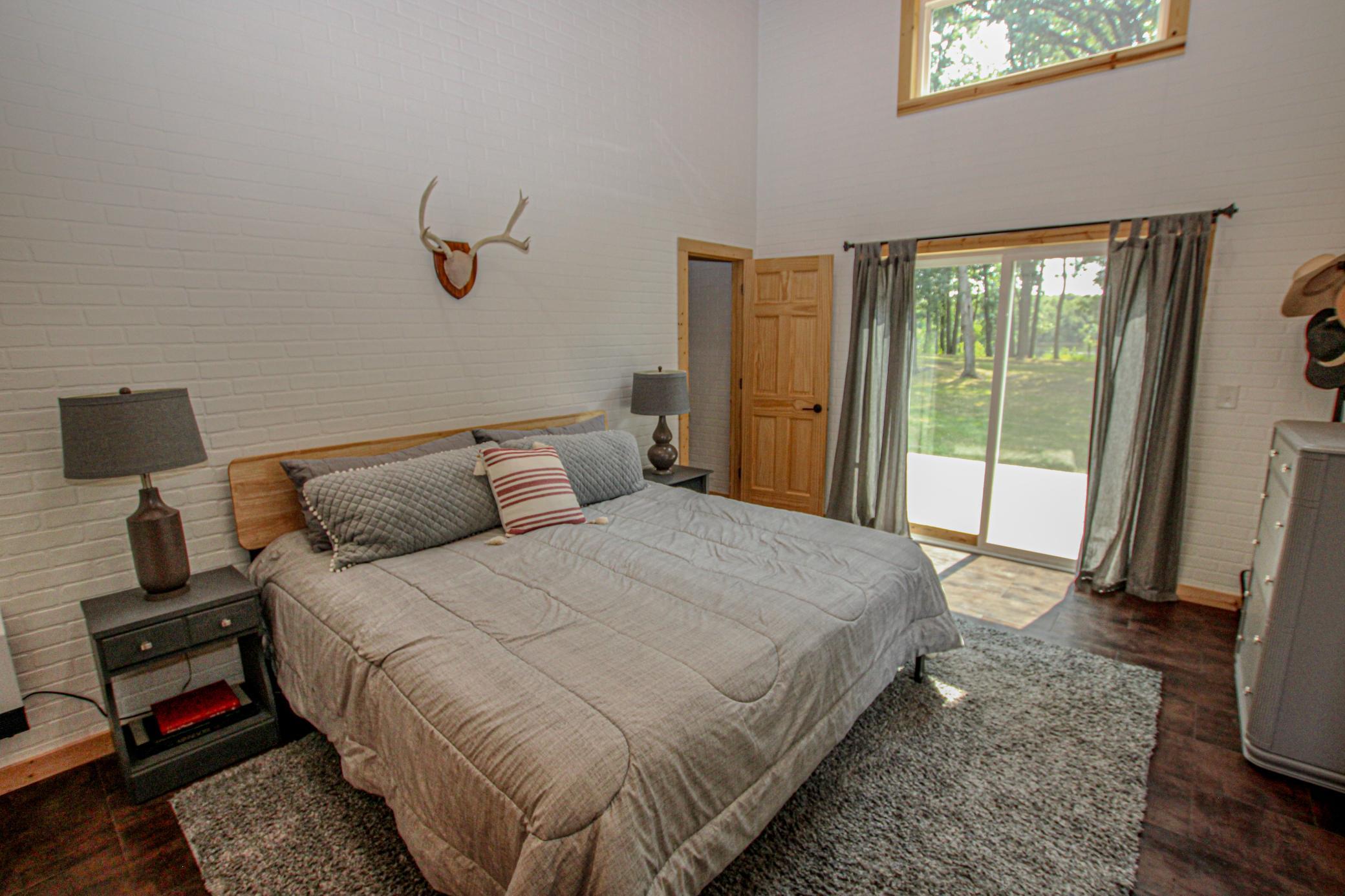 57776 County Highway 136 Property Photo 36
