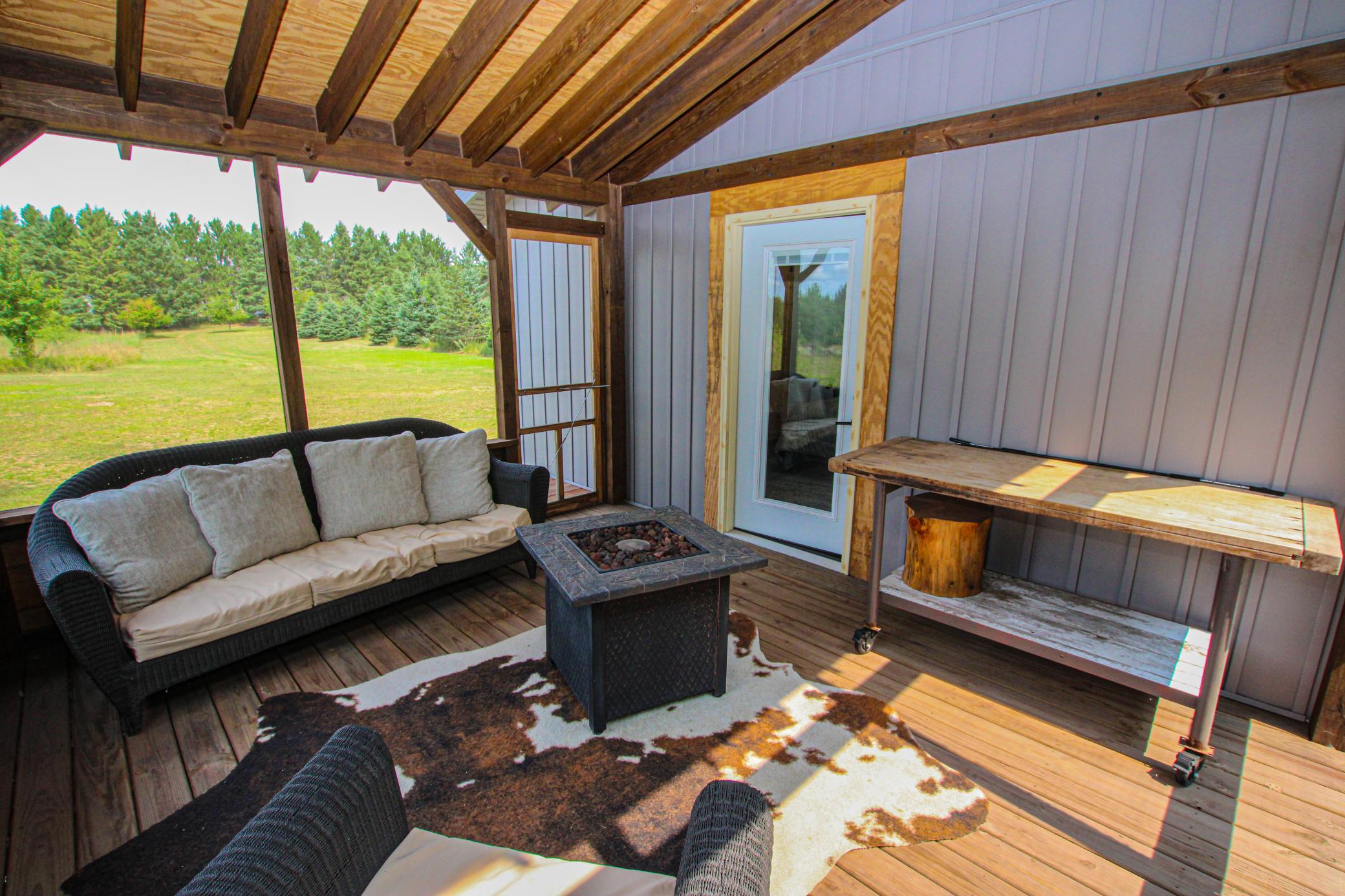 57776 County Highway 136 Property Photo 40