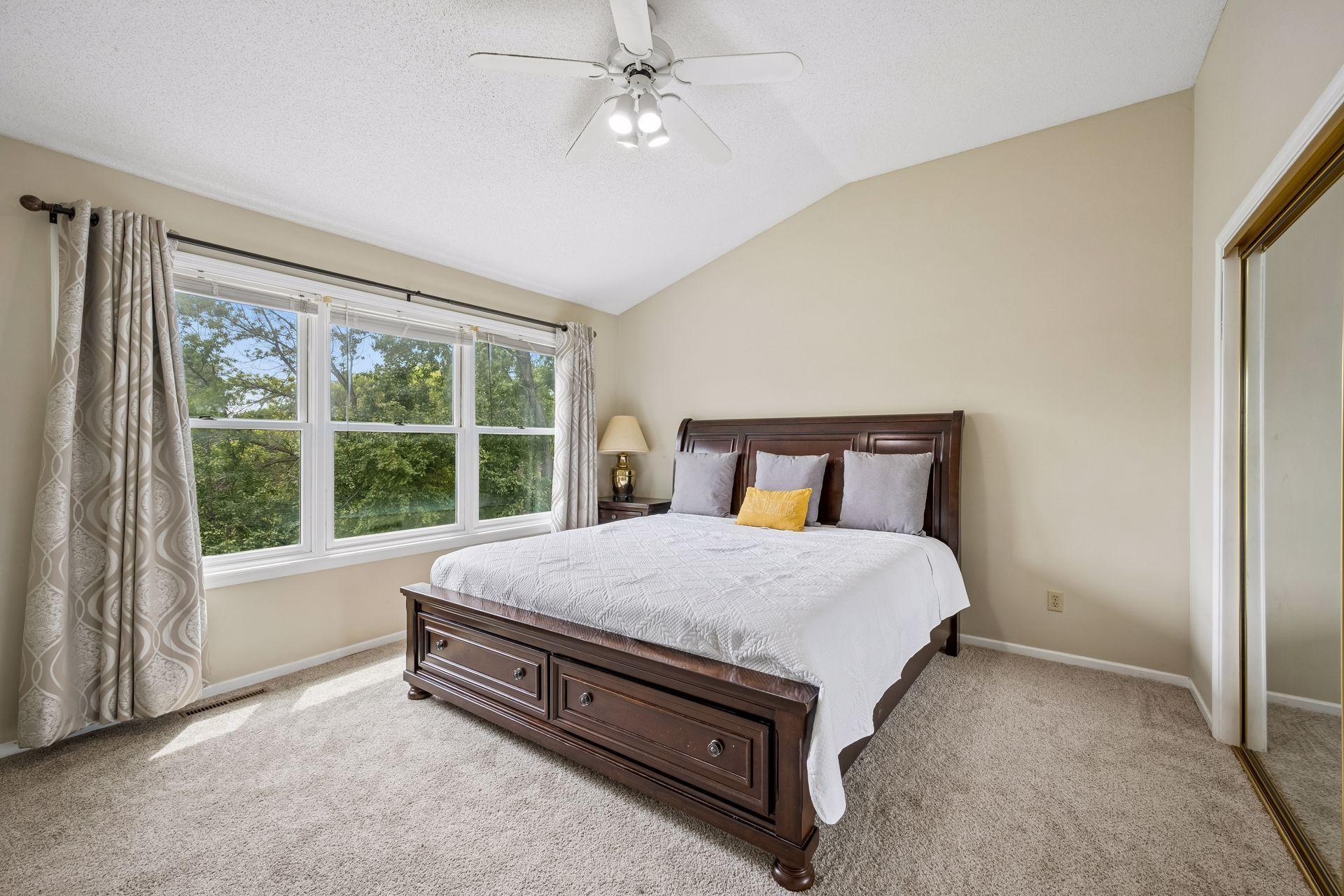 16005 22nd Avenue N Property Photo 20