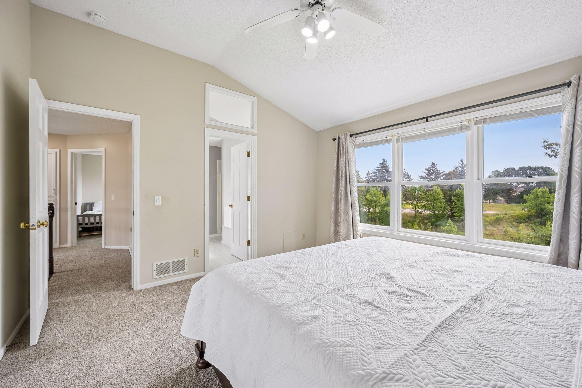 16005 22nd Avenue N Property Photo 21