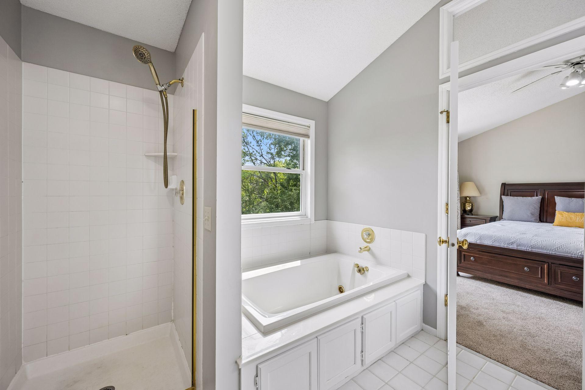16005 22nd Avenue N Property Photo 23