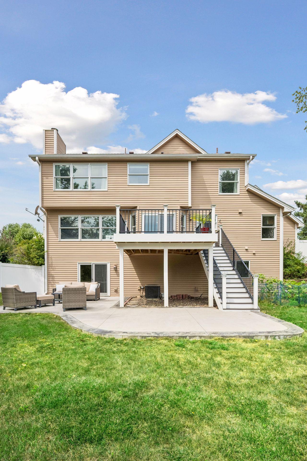 16005 22nd Avenue N Property Photo 34