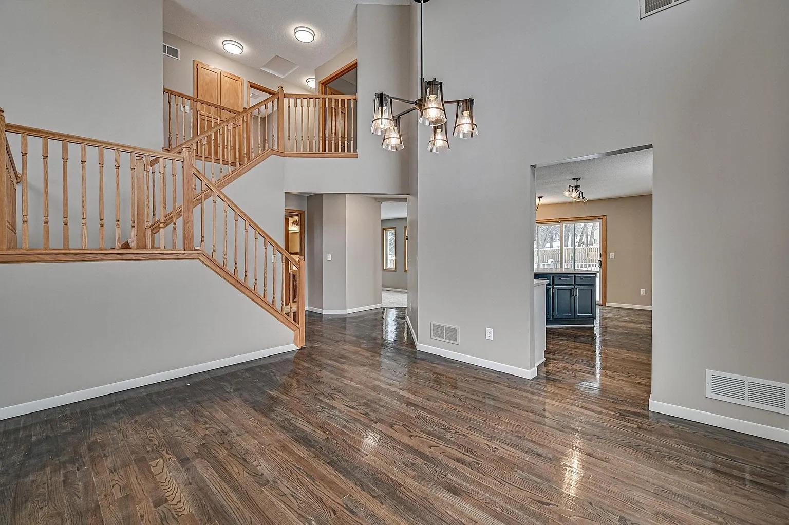 1702 Par Lane Property Photo 9