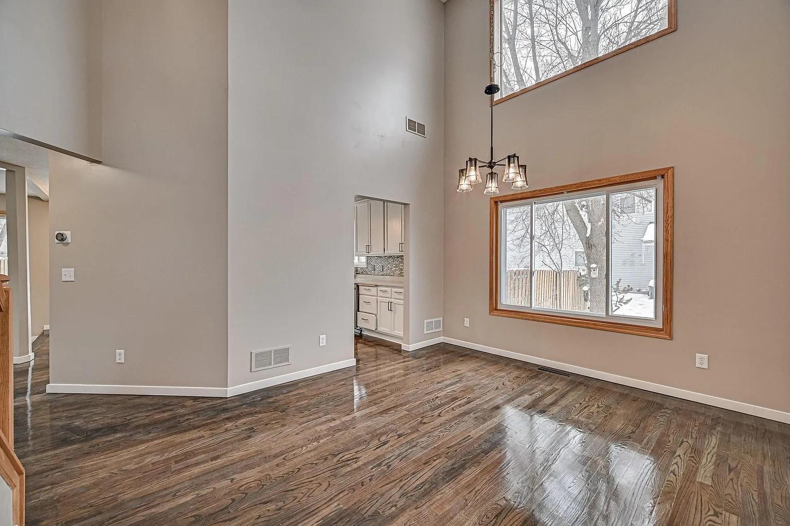 1702 Par Lane Property Photo 13