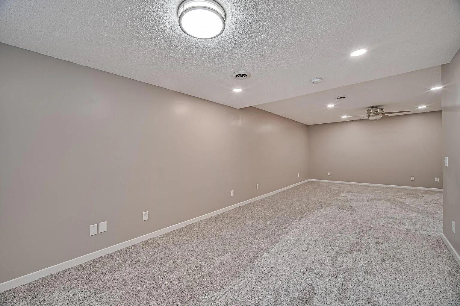 1702 Par Lane Property Photo 22