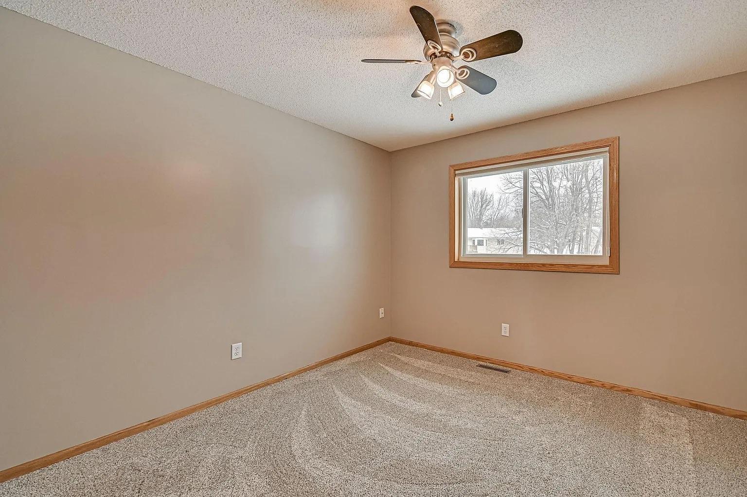 1702 Par Lane Property Photo 27