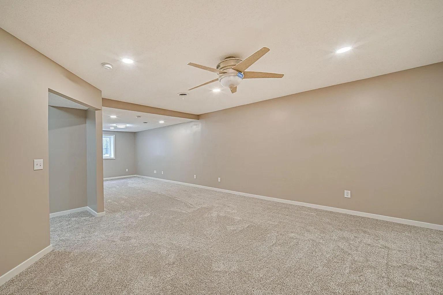 1702 Par Lane Property Photo 32