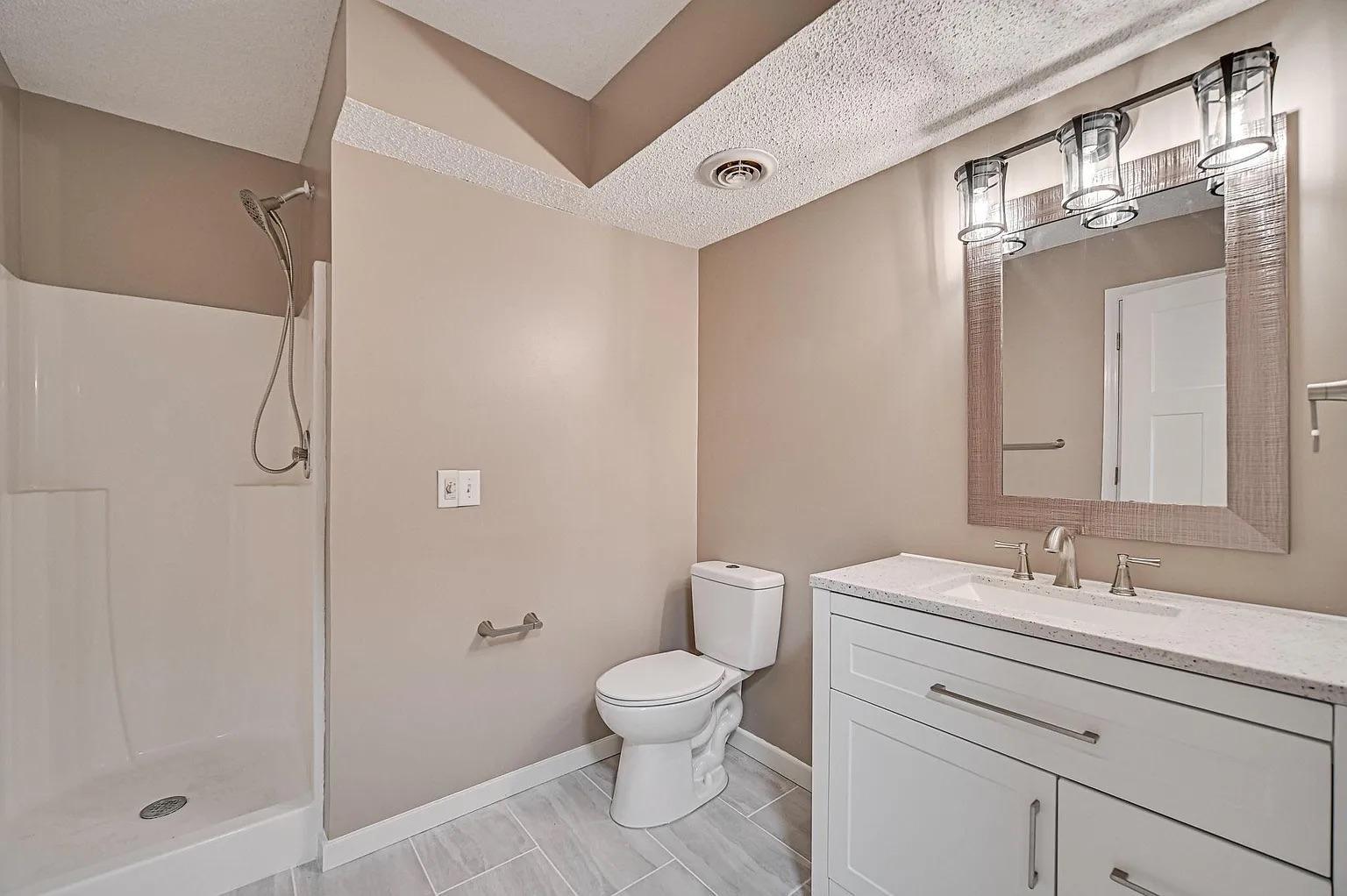 1702 Par Lane Property Photo 37