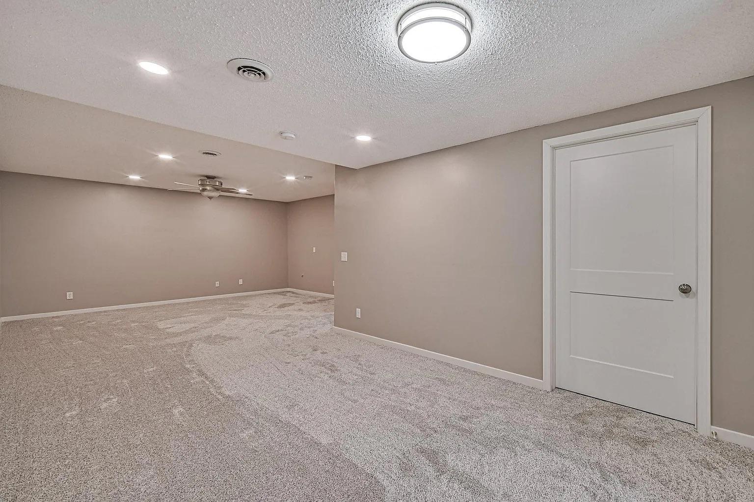 1702 Par Lane Property Photo 44