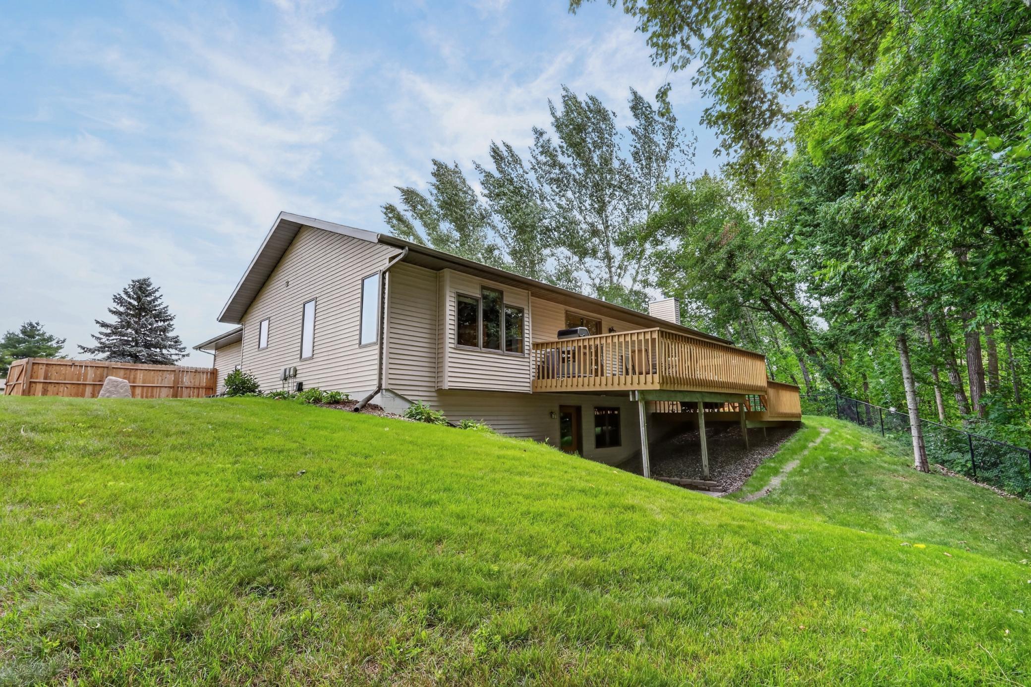 35695 Brookside Lane Property Photo 2