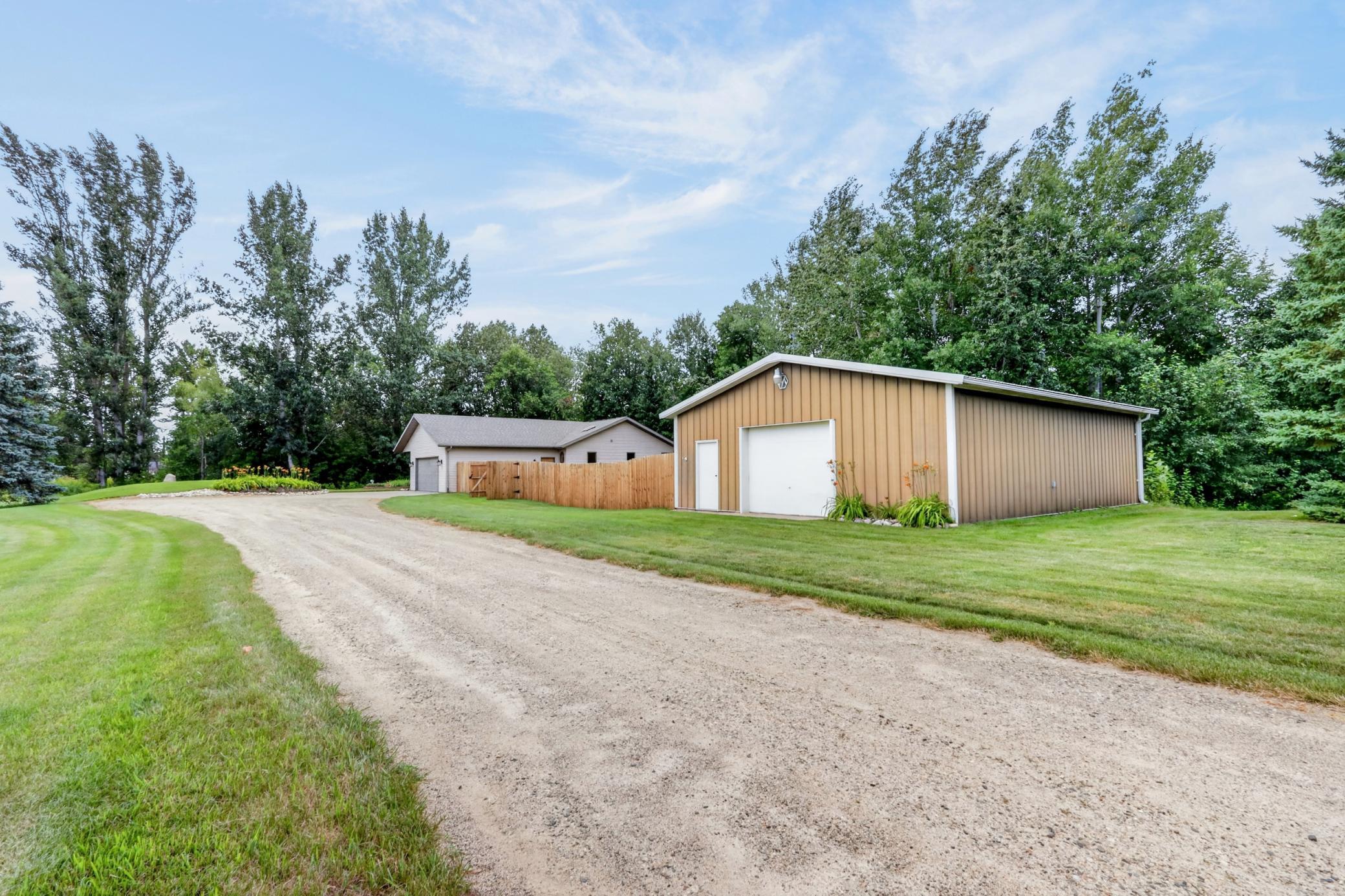 35695 Brookside Lane Property Photo 44