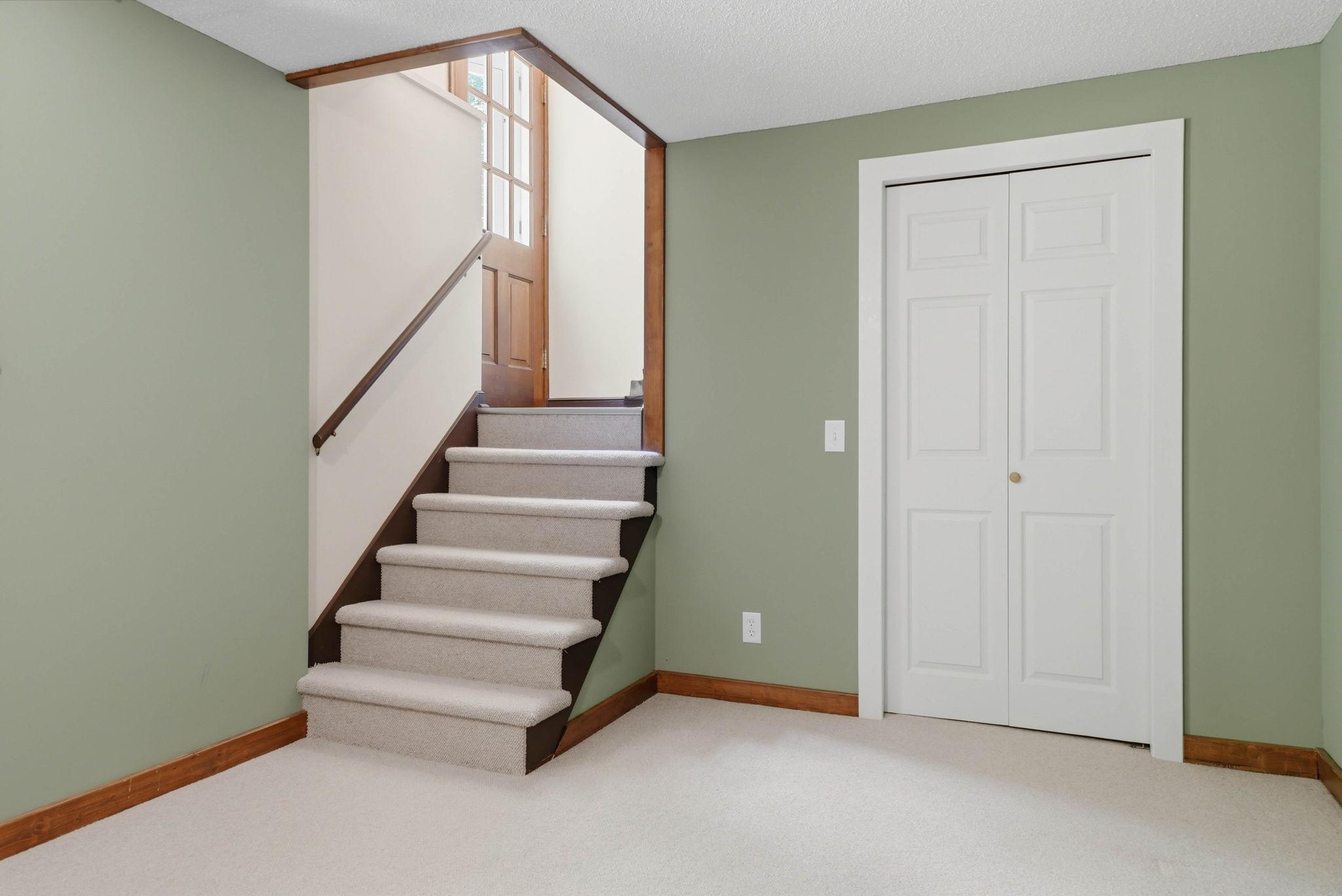 6930 Foxglove Circle Property Photo 37