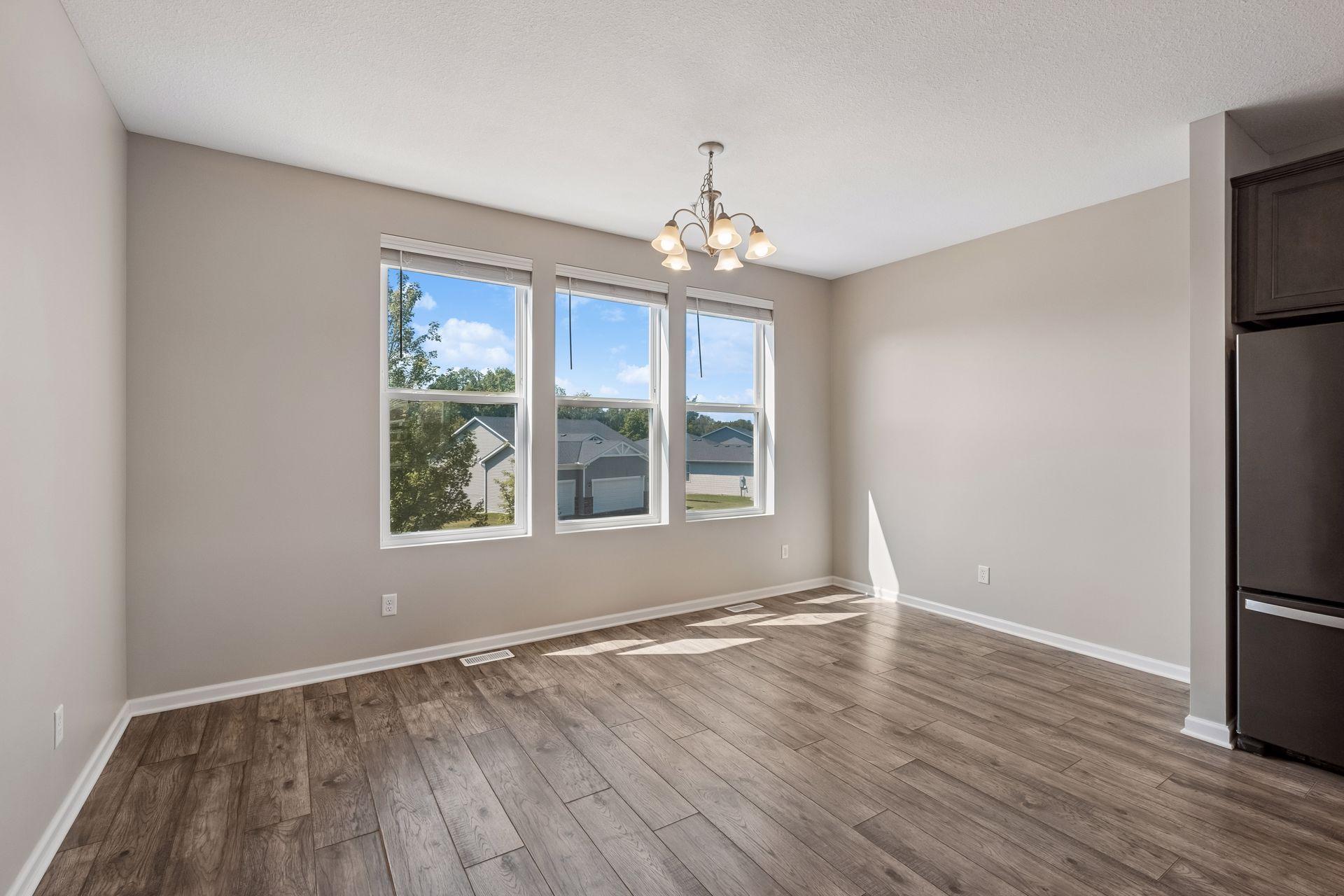 5202 Hampton Street Ne Property Photo 11