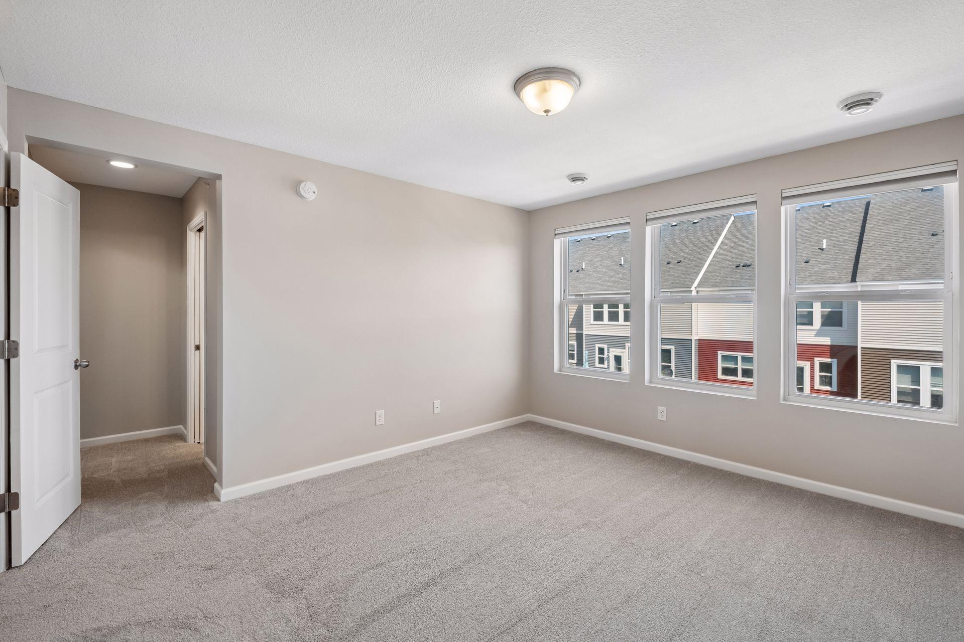 5202 Hampton Street Ne Property Photo 17