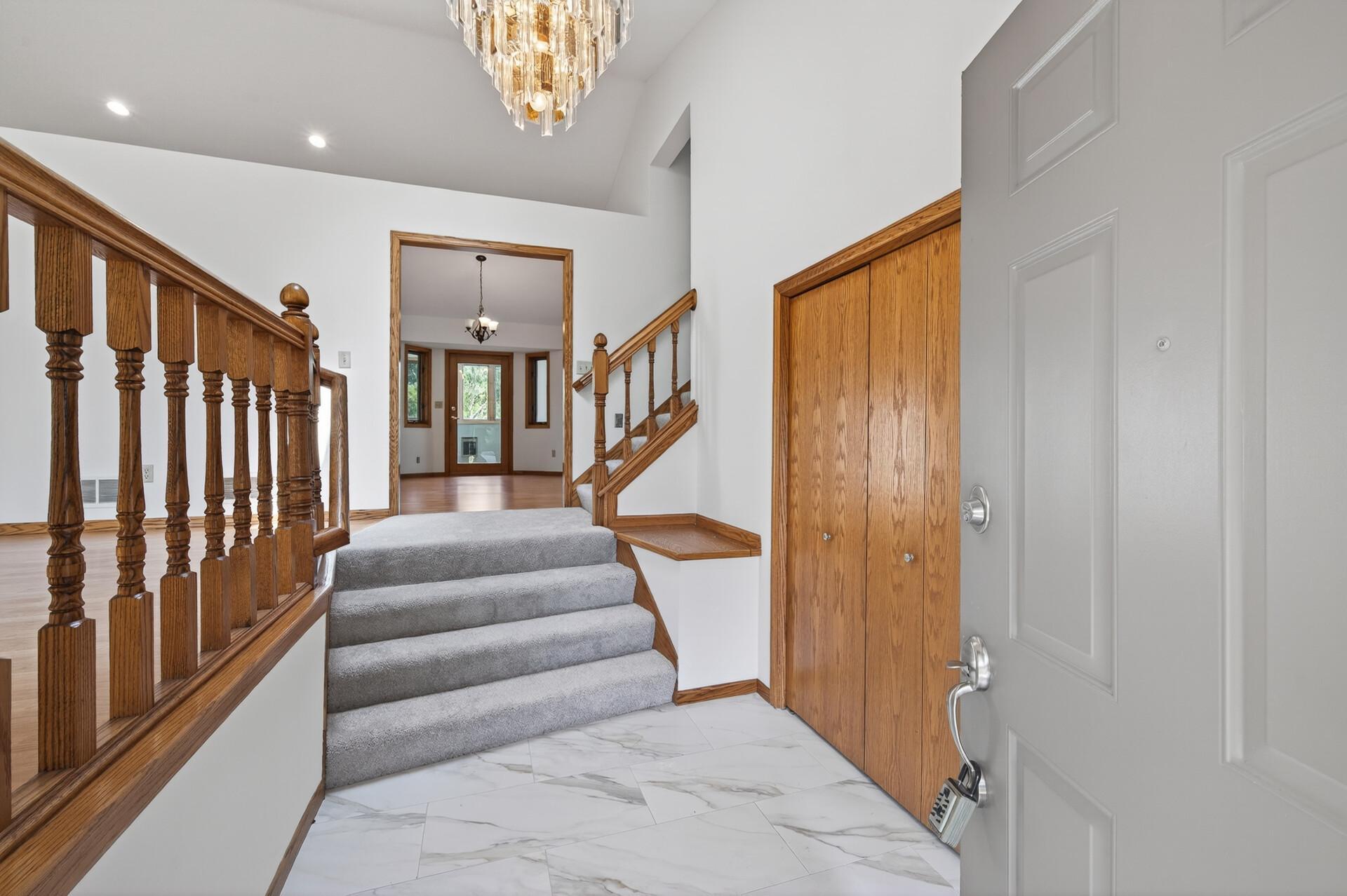 9000 Ashley Terrace Property Photo 3