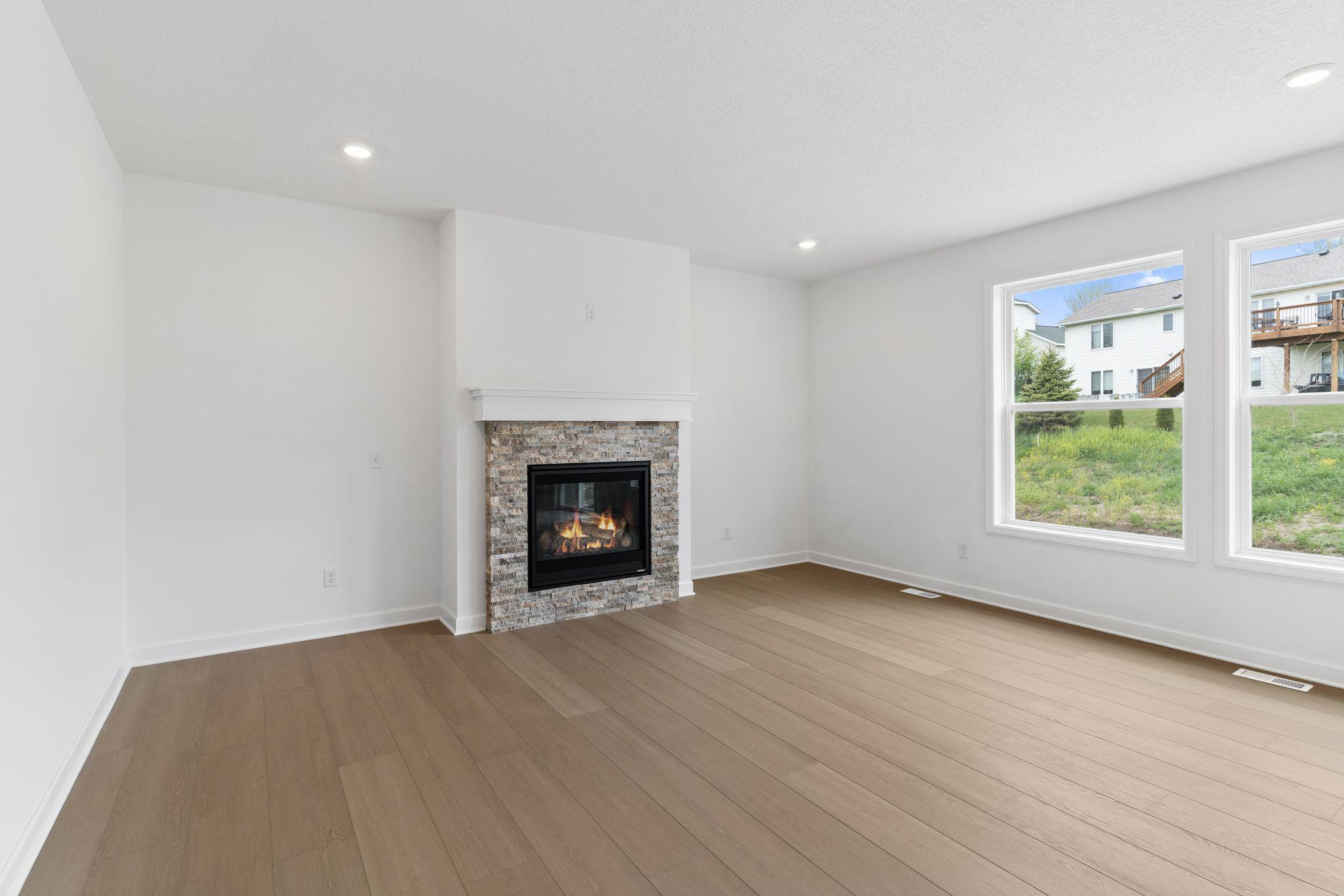 7122971 Property Photo 7
