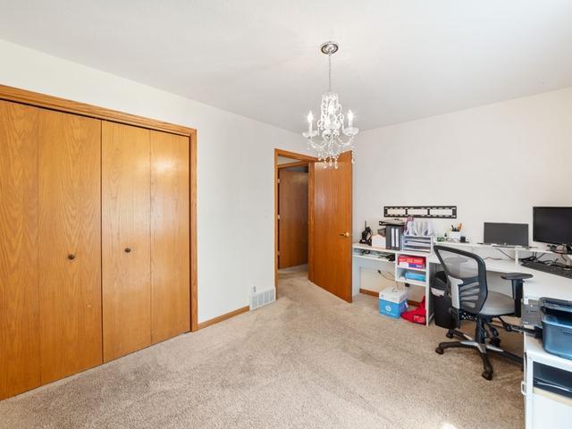 413 Cherry Avenue W Property Photo 12