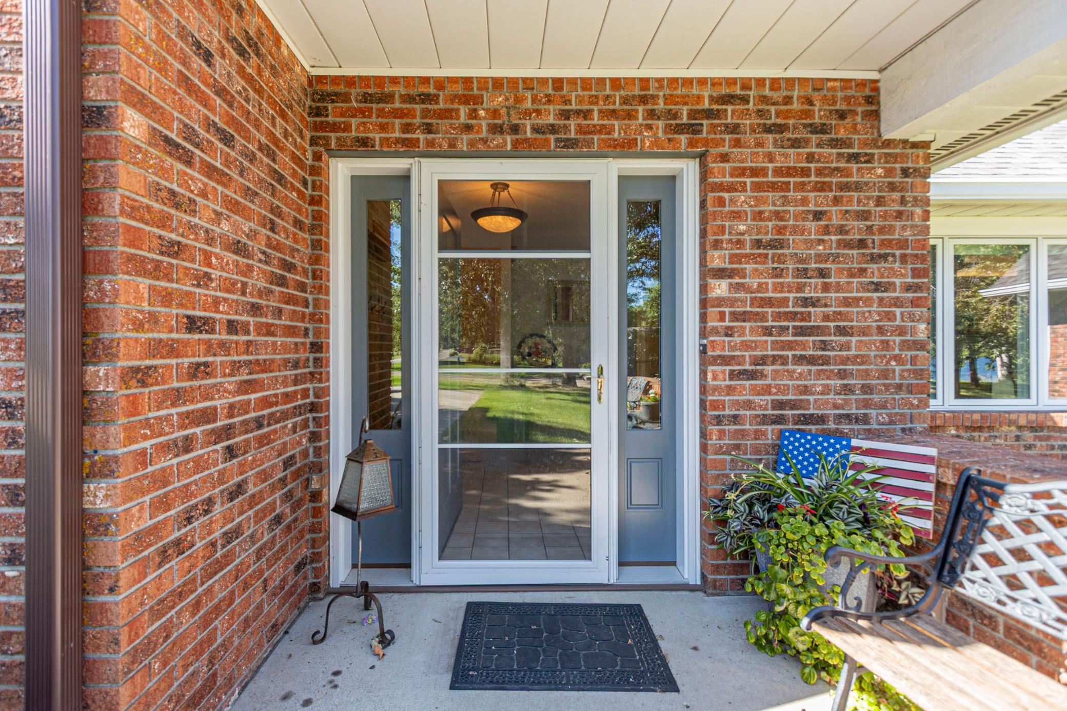 1301 Geneva Drive Property Photo 6