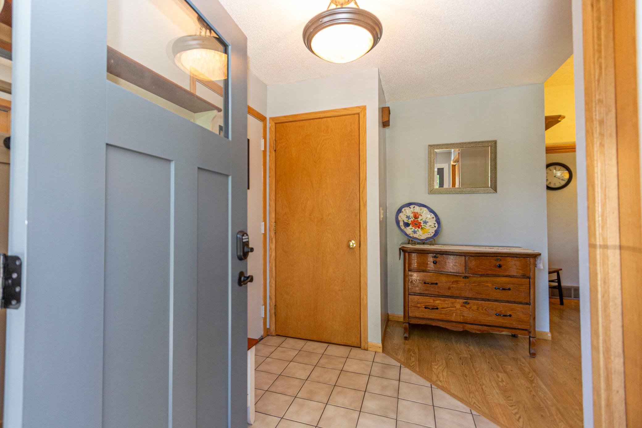1301 Geneva Drive Property Photo 7