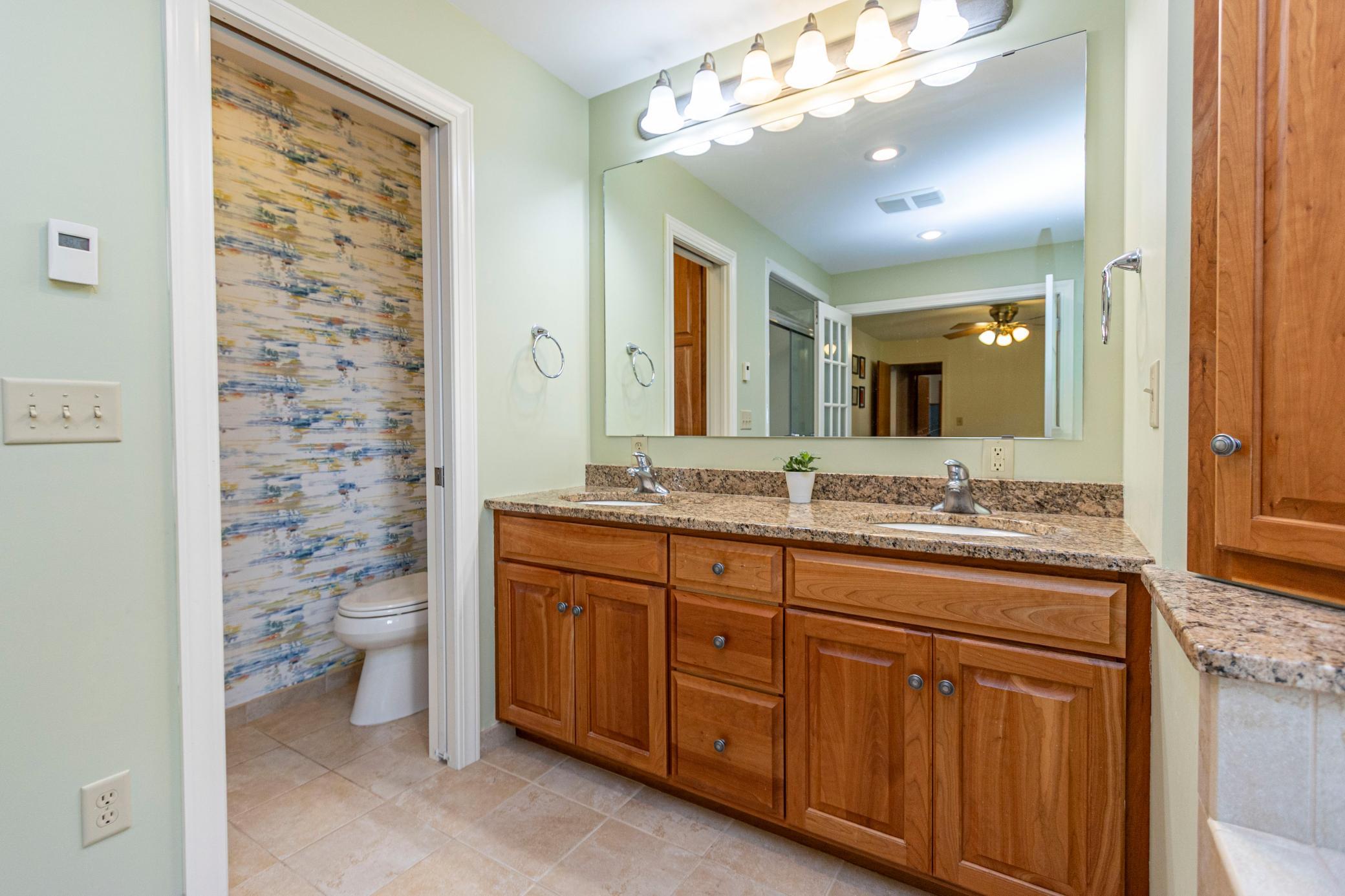 1301 Geneva Drive Property Photo 26