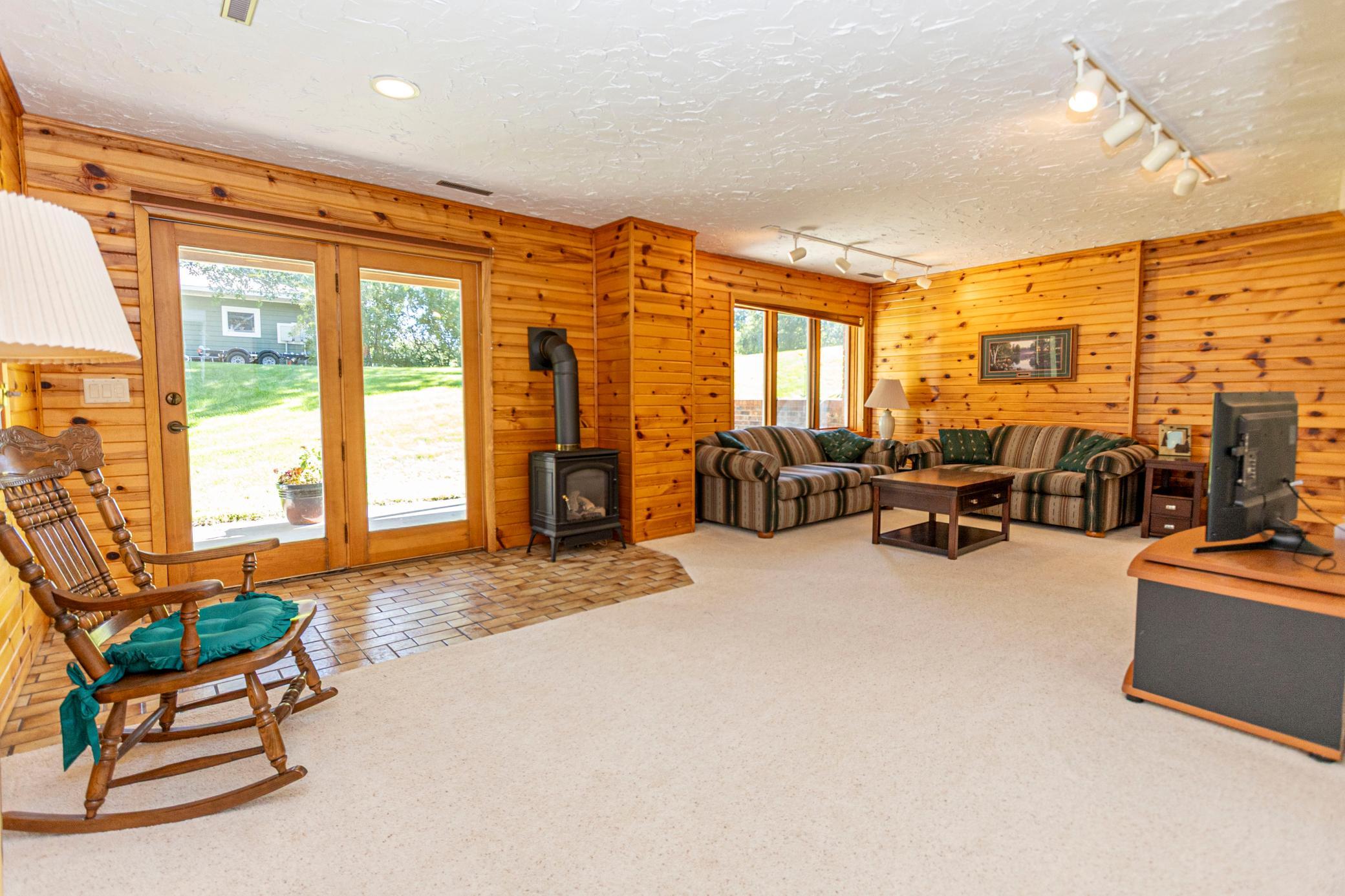 1301 Geneva Drive Property Photo 41