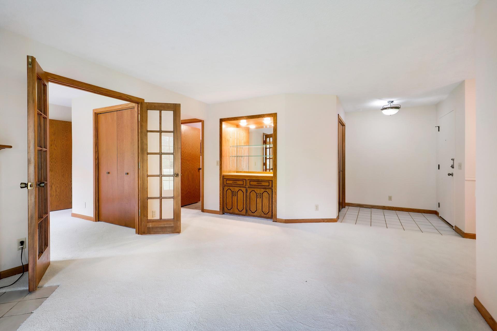 7244 Hunters Run 21d Property Photo 11