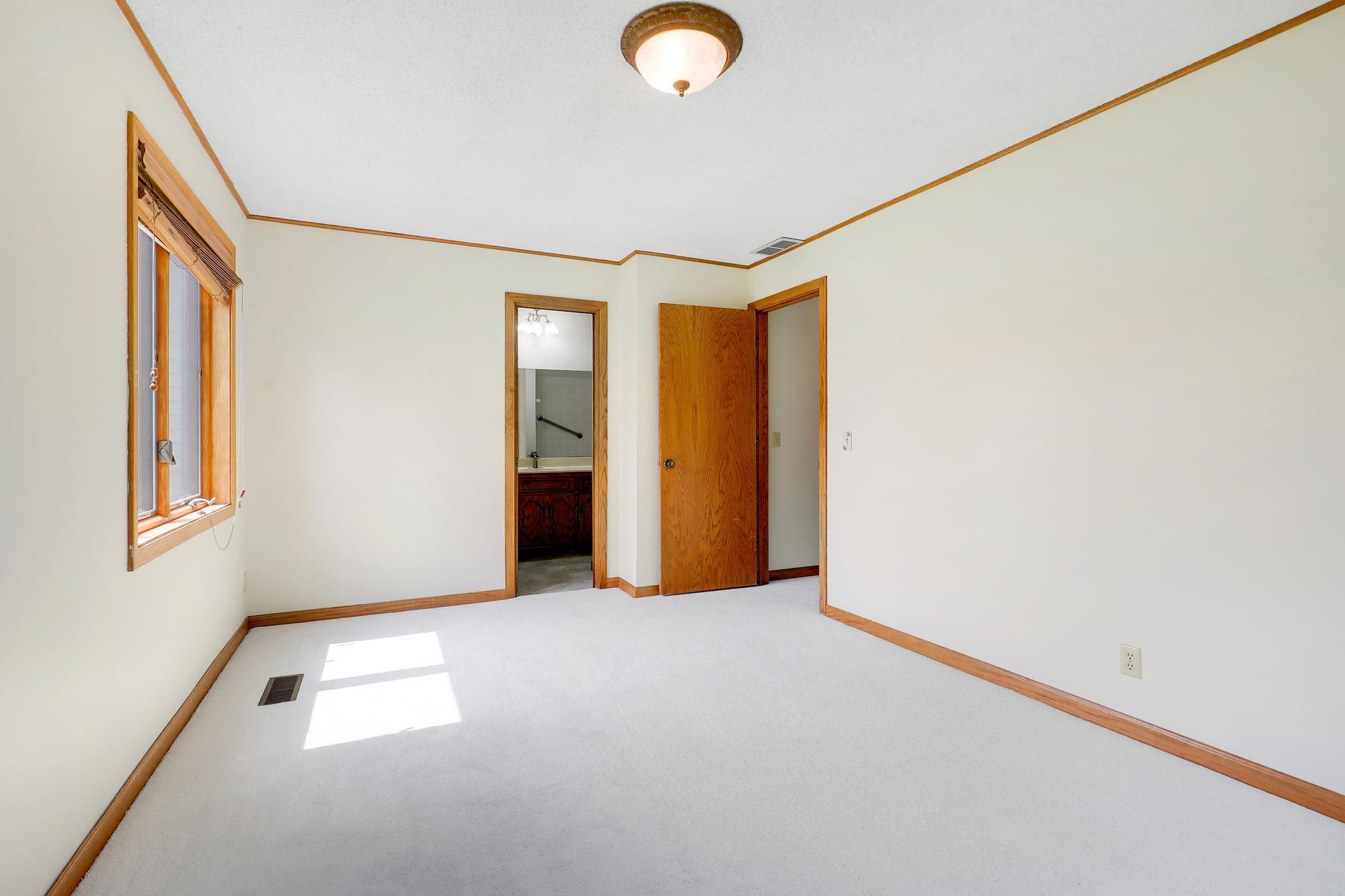 7244 Hunters Run 21d Property Photo 31
