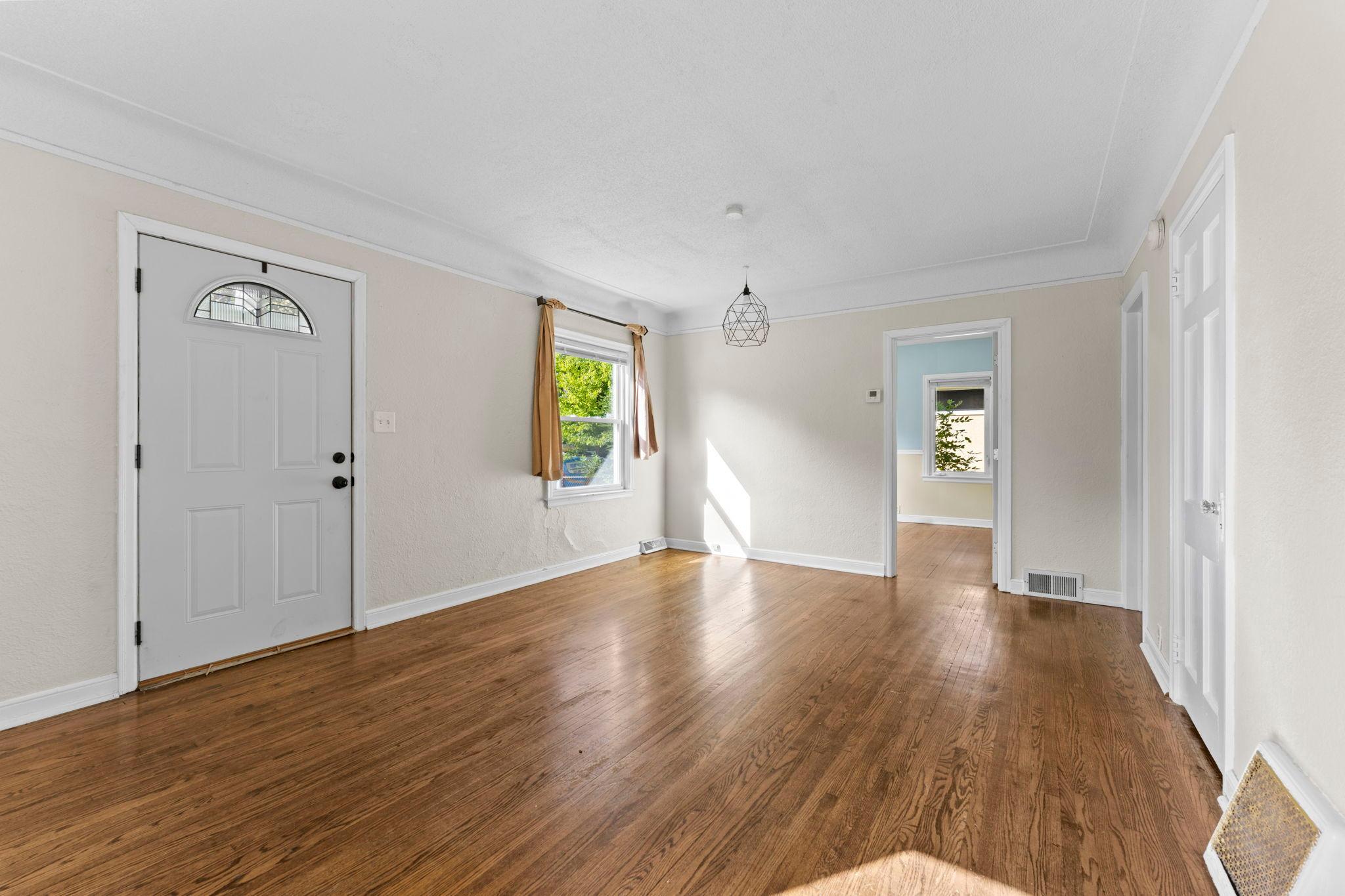3500 Morgan Avenue N Property Photo 5