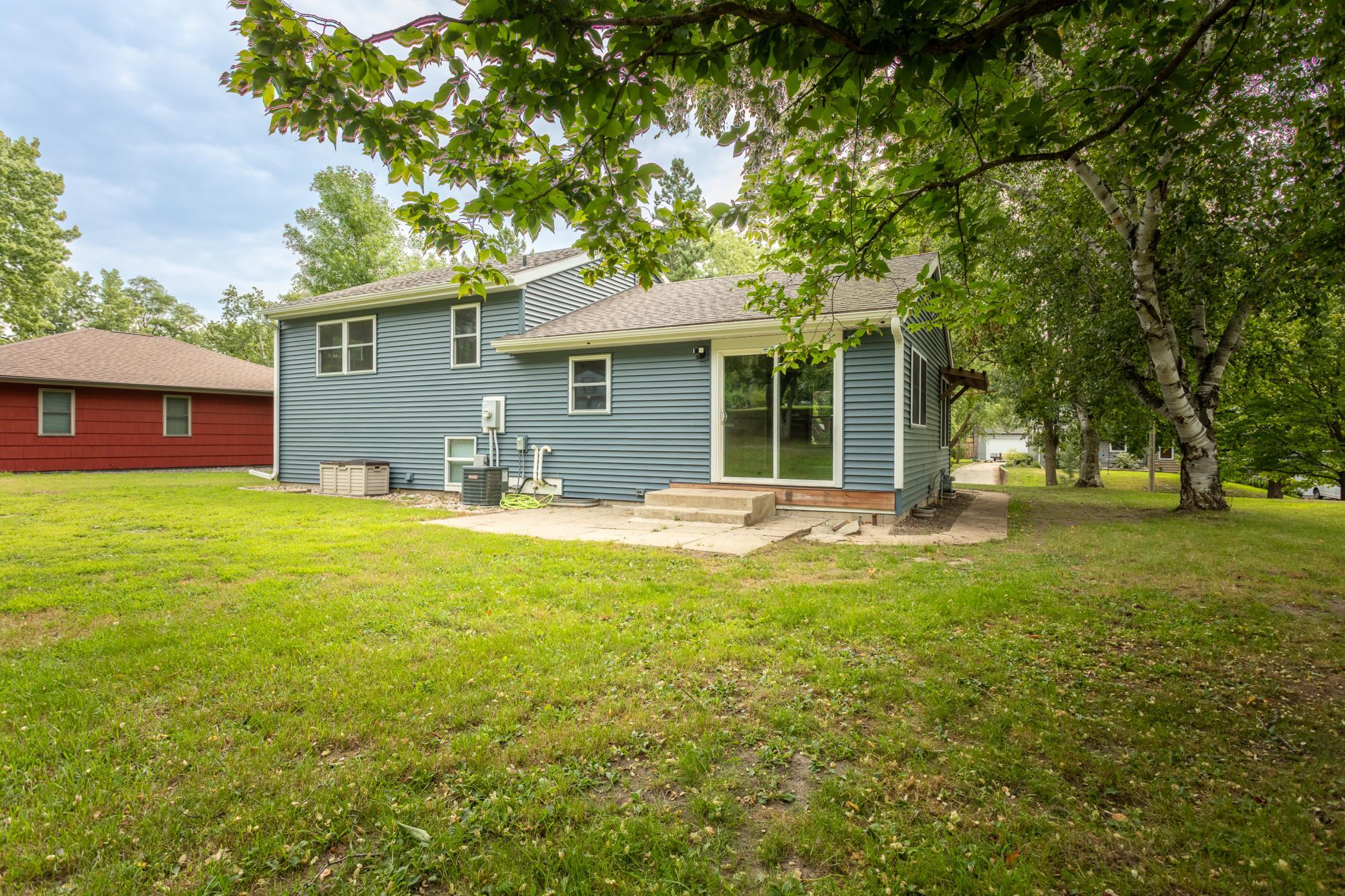 308 Fingal Drive Property Photo 4