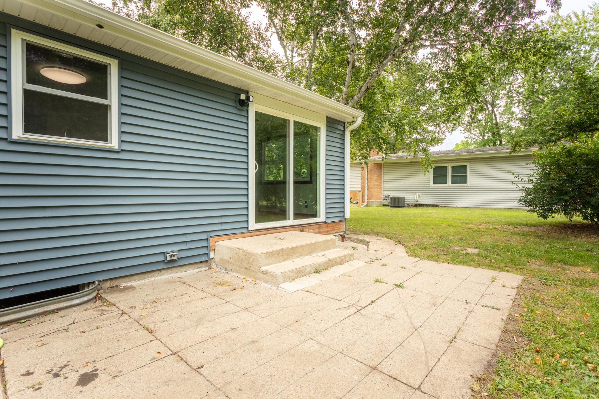 308 Fingal Drive Property Photo 5
