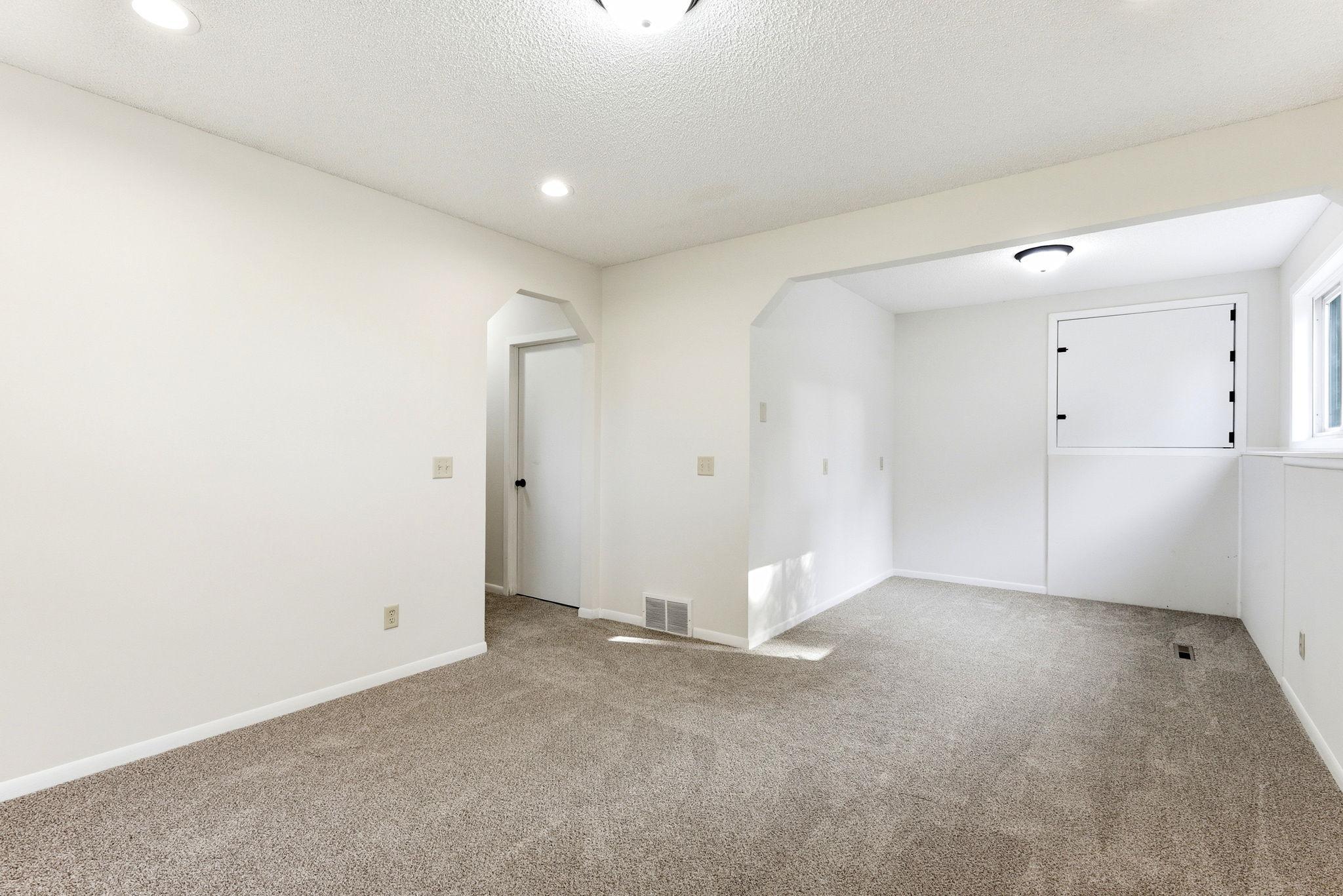 4233 Braddock Trail Property Photo 19