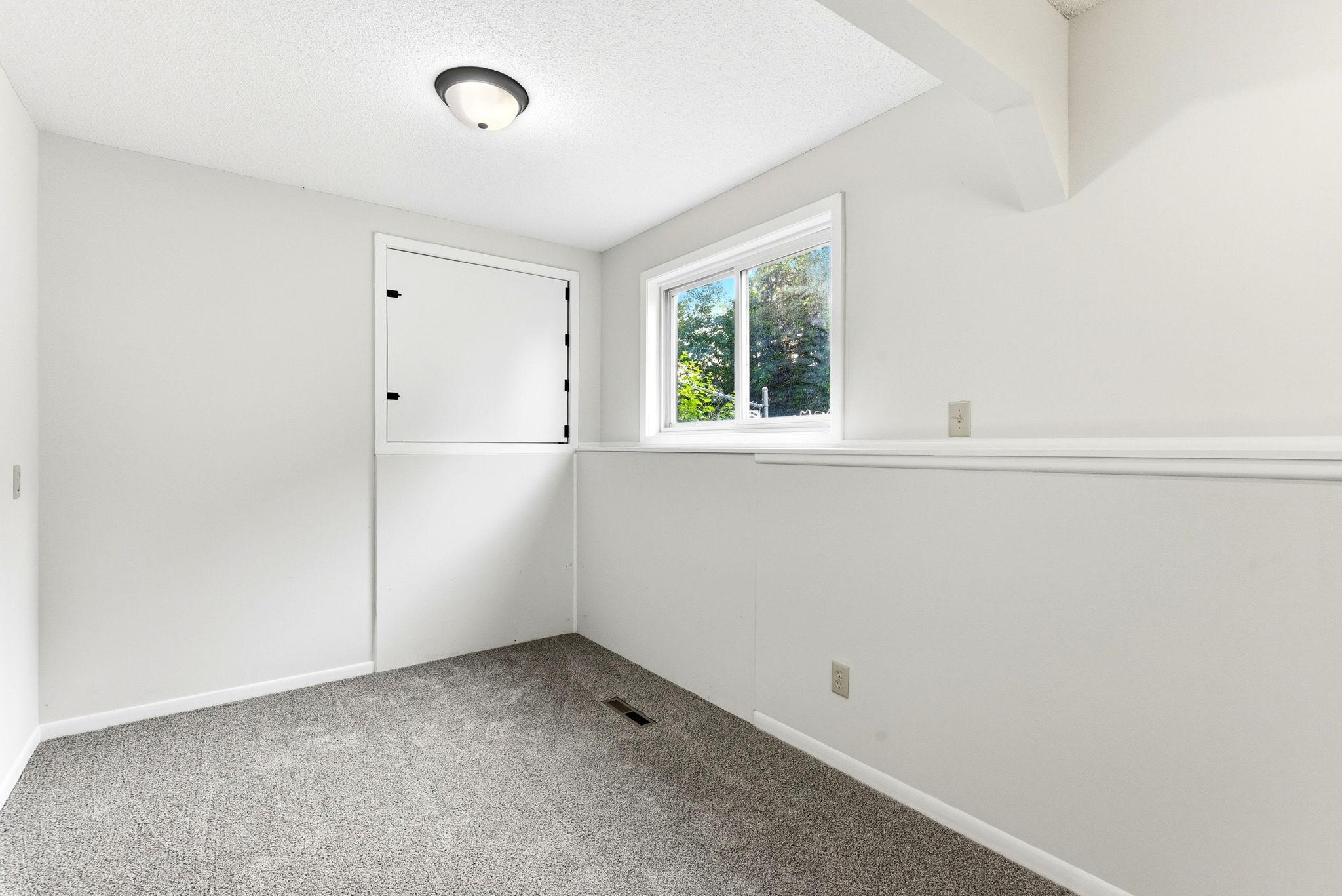 4233 Braddock Trail Property Photo 20