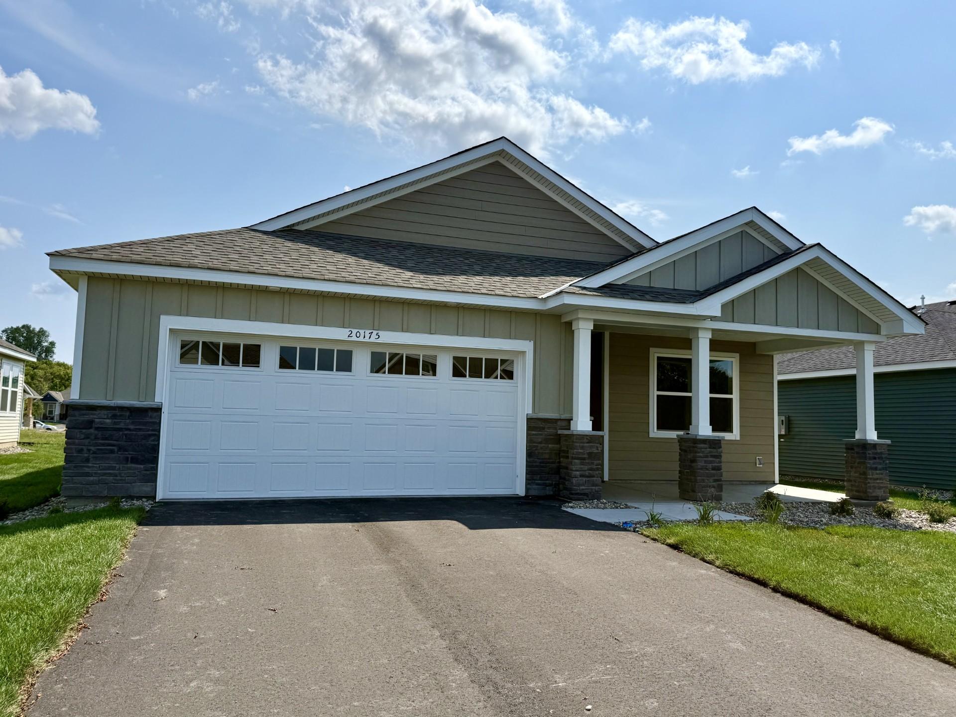 20175 68th Place Property Photo 1